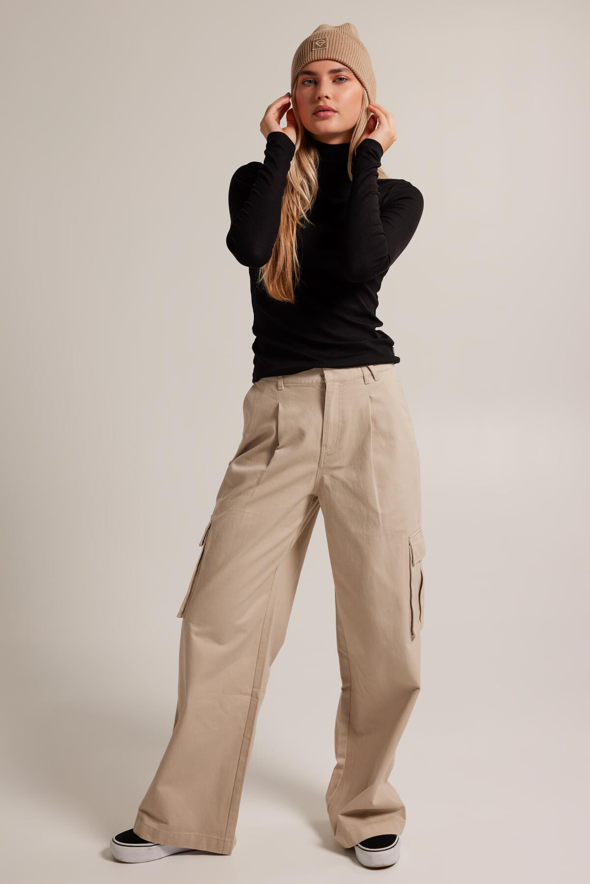 Light khaki pants womens new arrivals