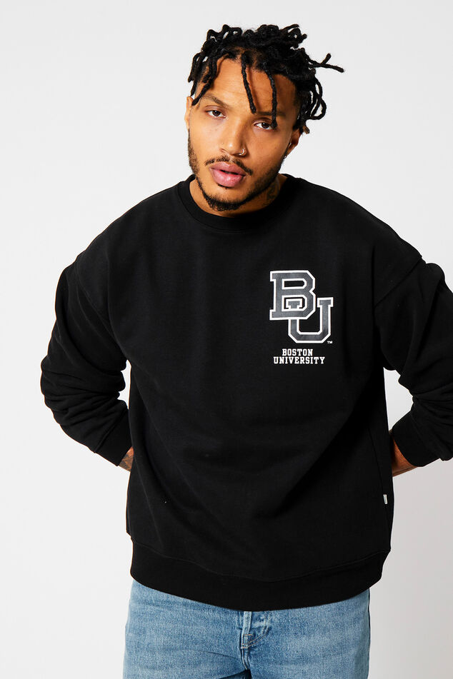 Sweater Sean image number 1