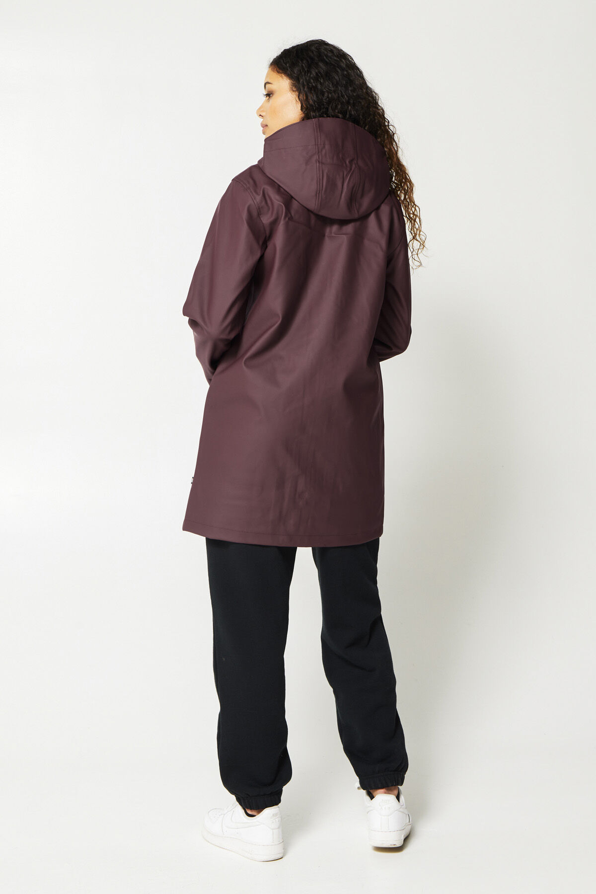 Burgundy rain jacket 2025