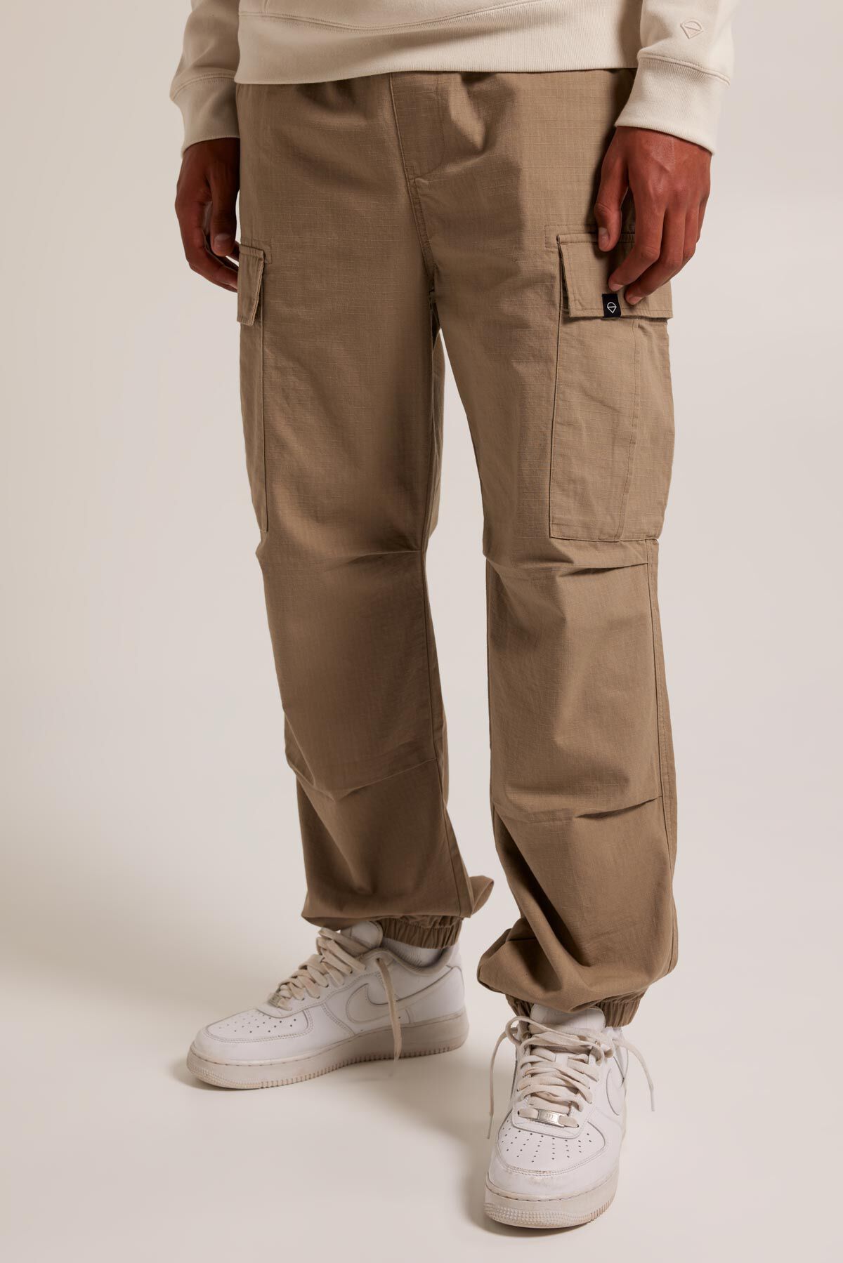 Hose Payne image number 0