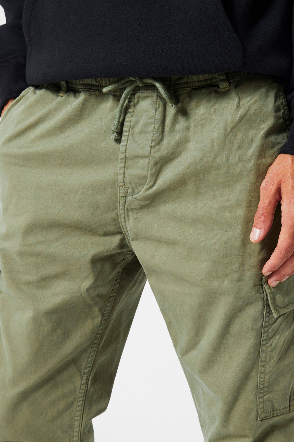 Broek Pharrell image number 3