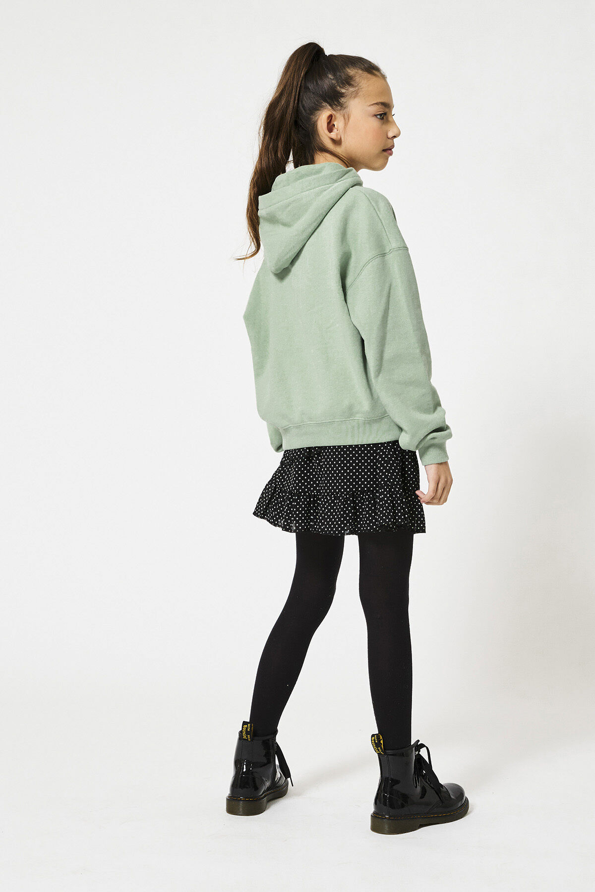 Skirt Riley Jr. image number 2