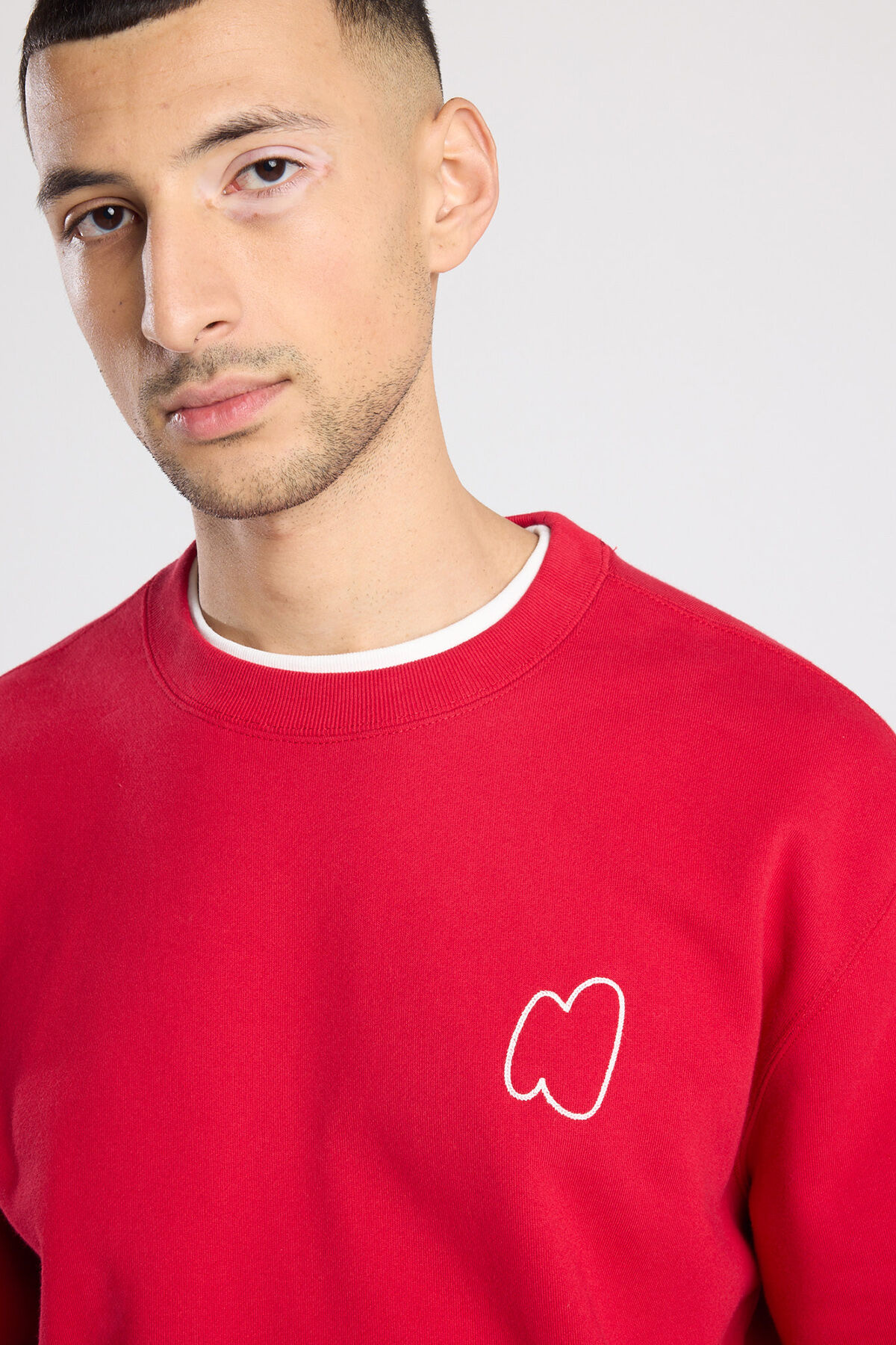 Sully Crew image number 3