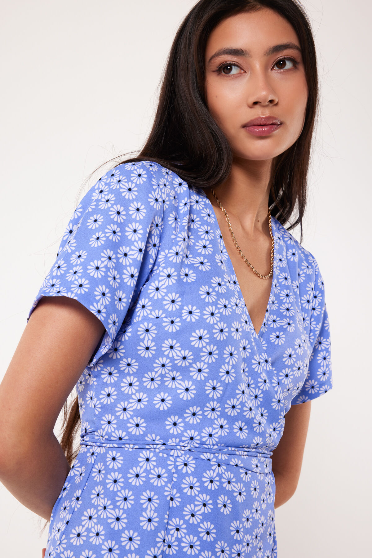 Dress Dae image number 3