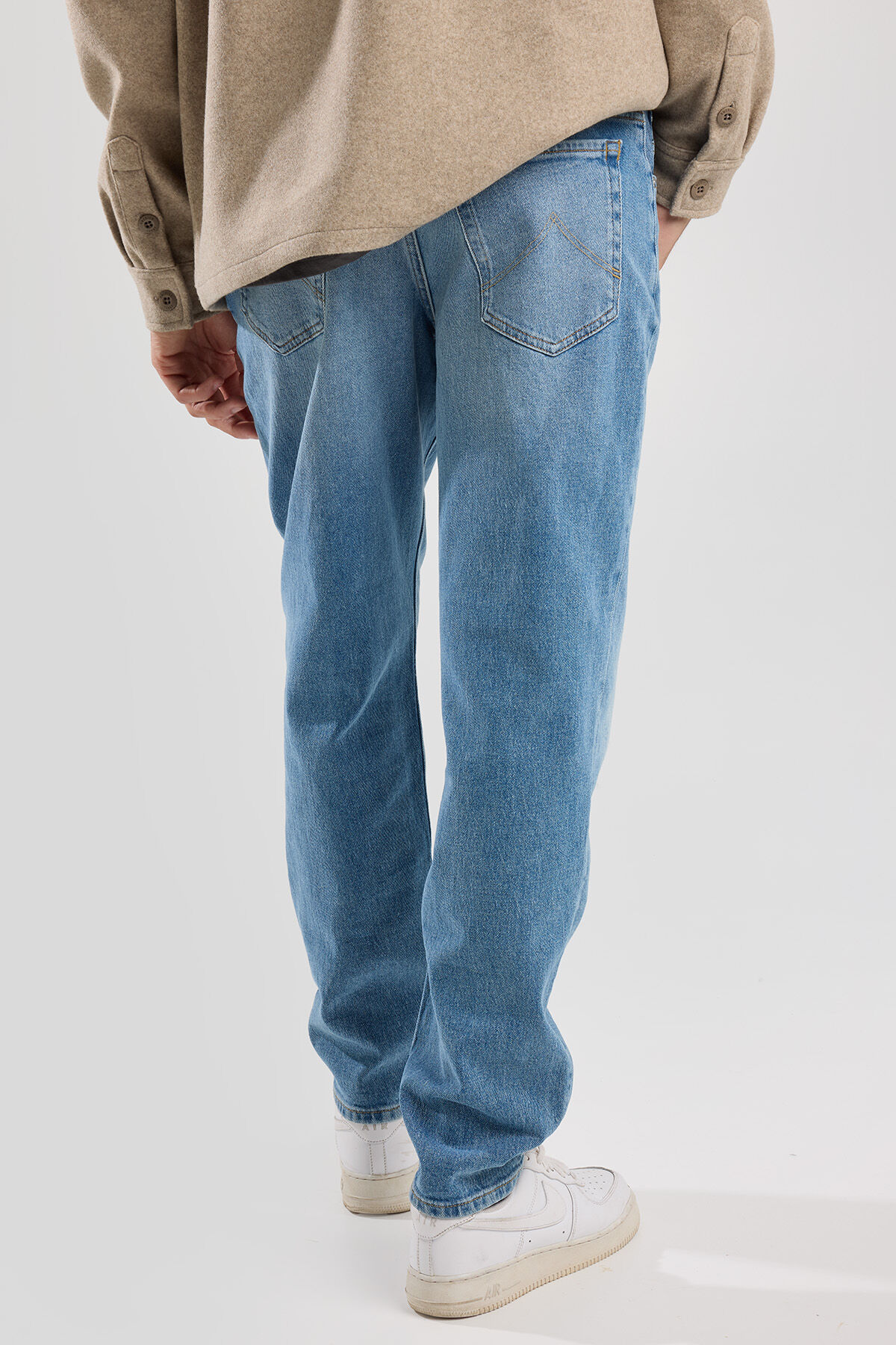 Jeans Delta image number 3