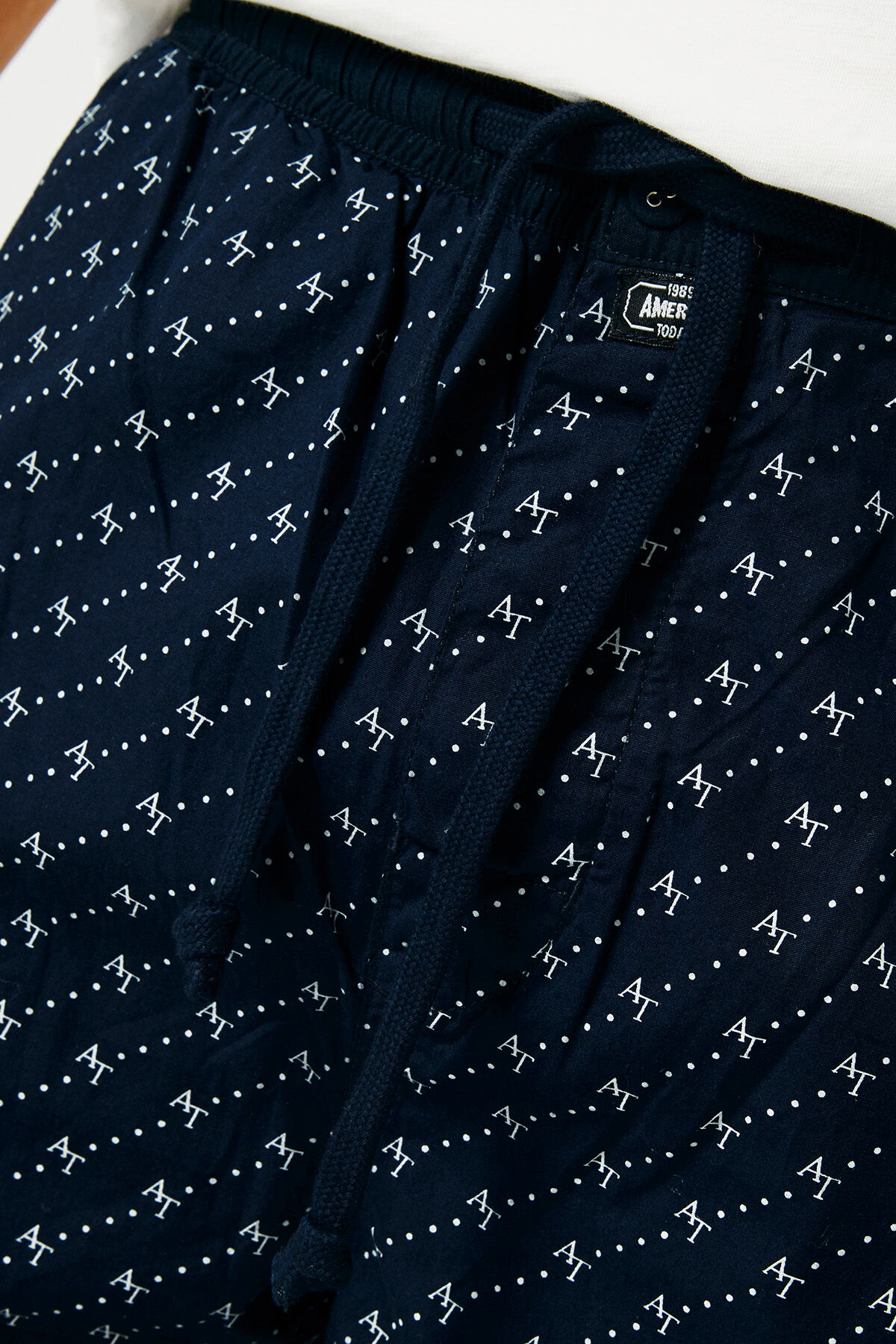 Pyjamahose Lake image number 3