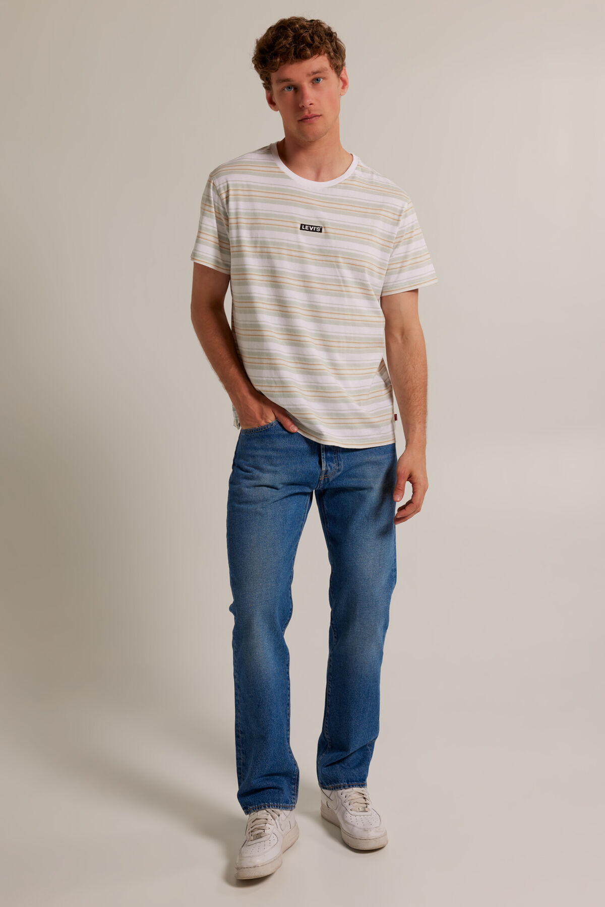 Men Levi s Jeans 501 93 straight jeans Indigo