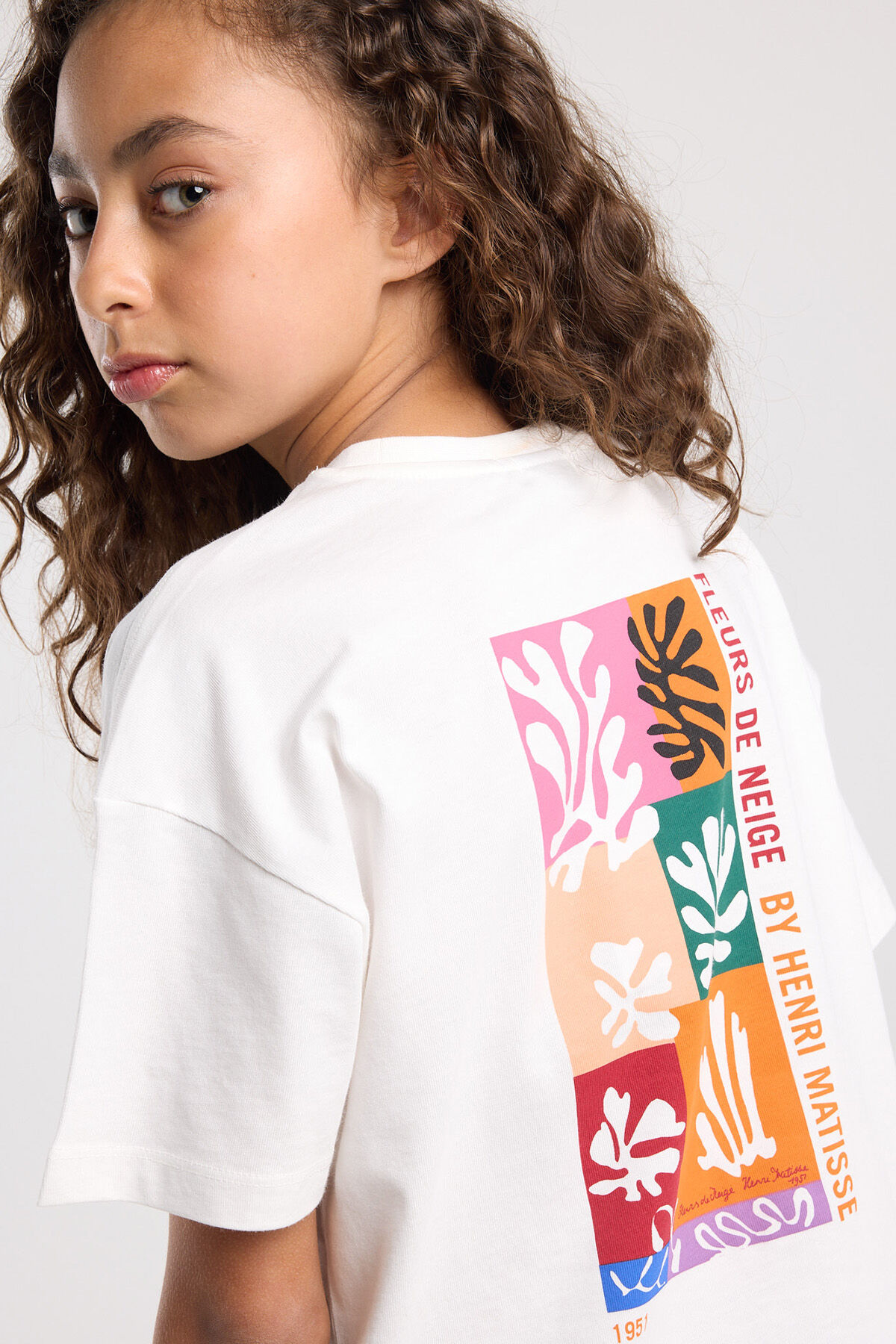 Elizabeth Jr image number 3