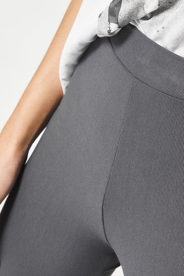 Short NAIA image number 3