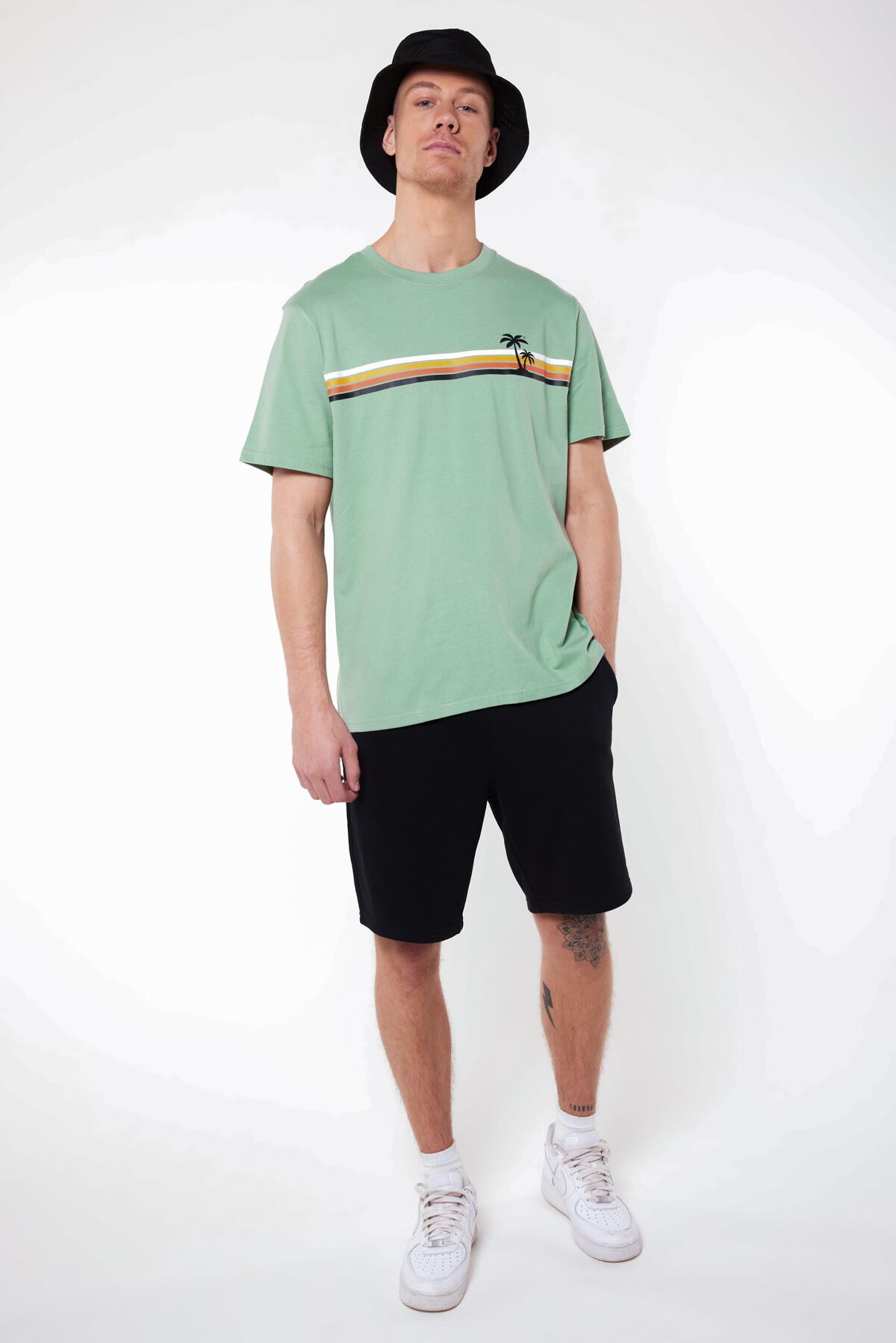 Short Sevan image number 1