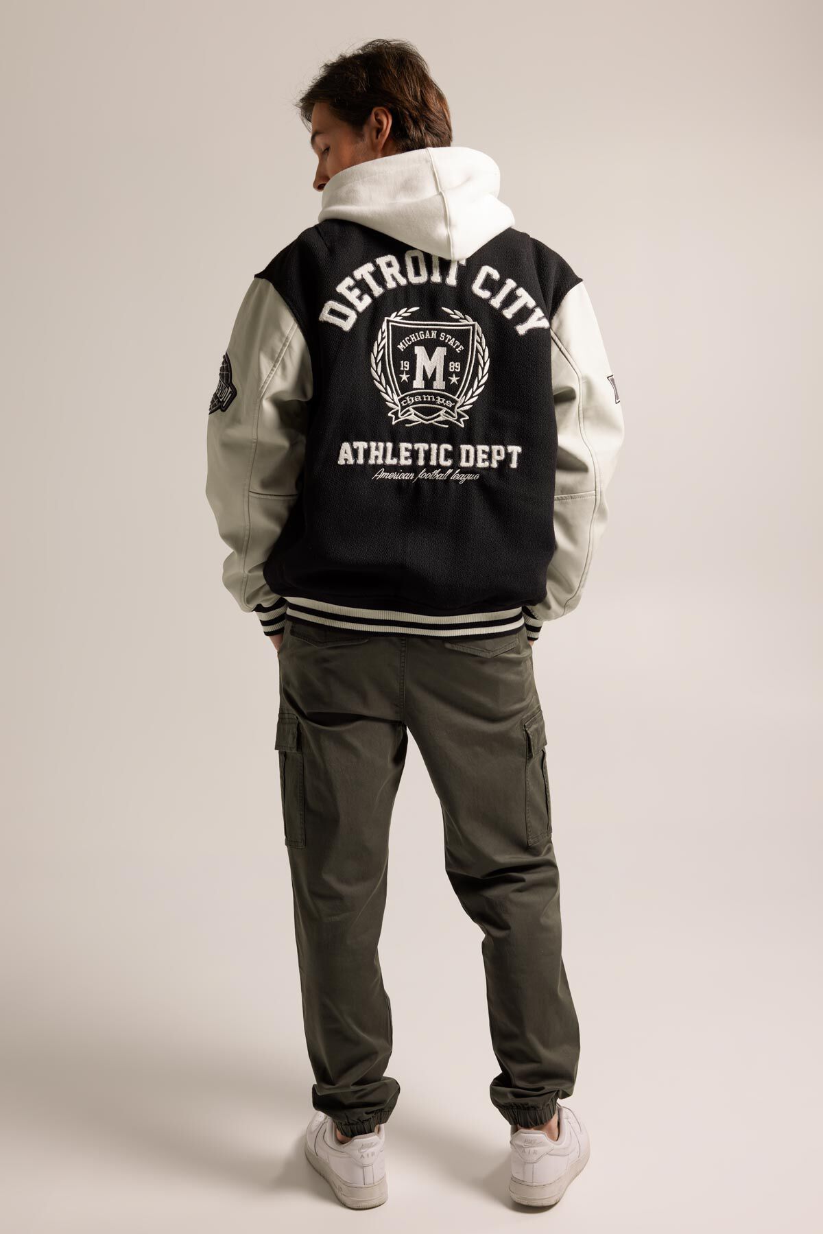 Trousers Pharrell image number 2