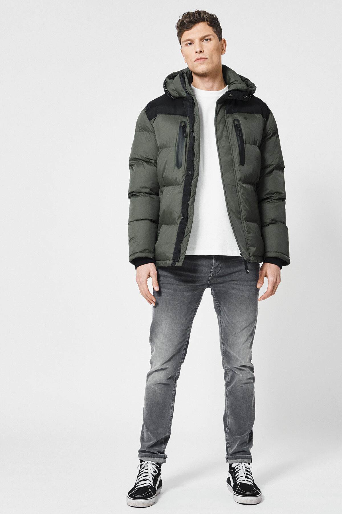 Jas Jaylon image number 0