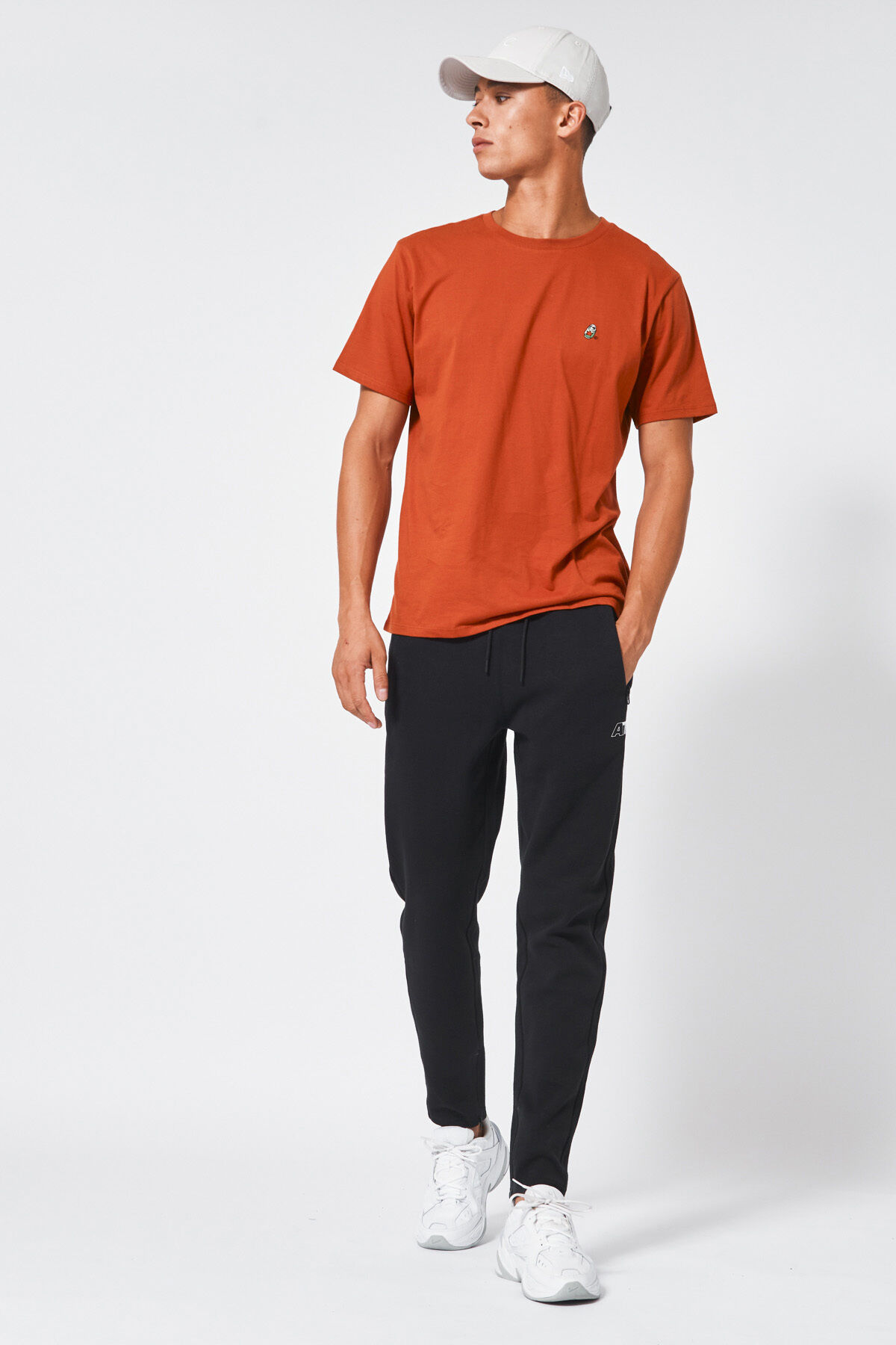 Jogging pants Claude image number 0