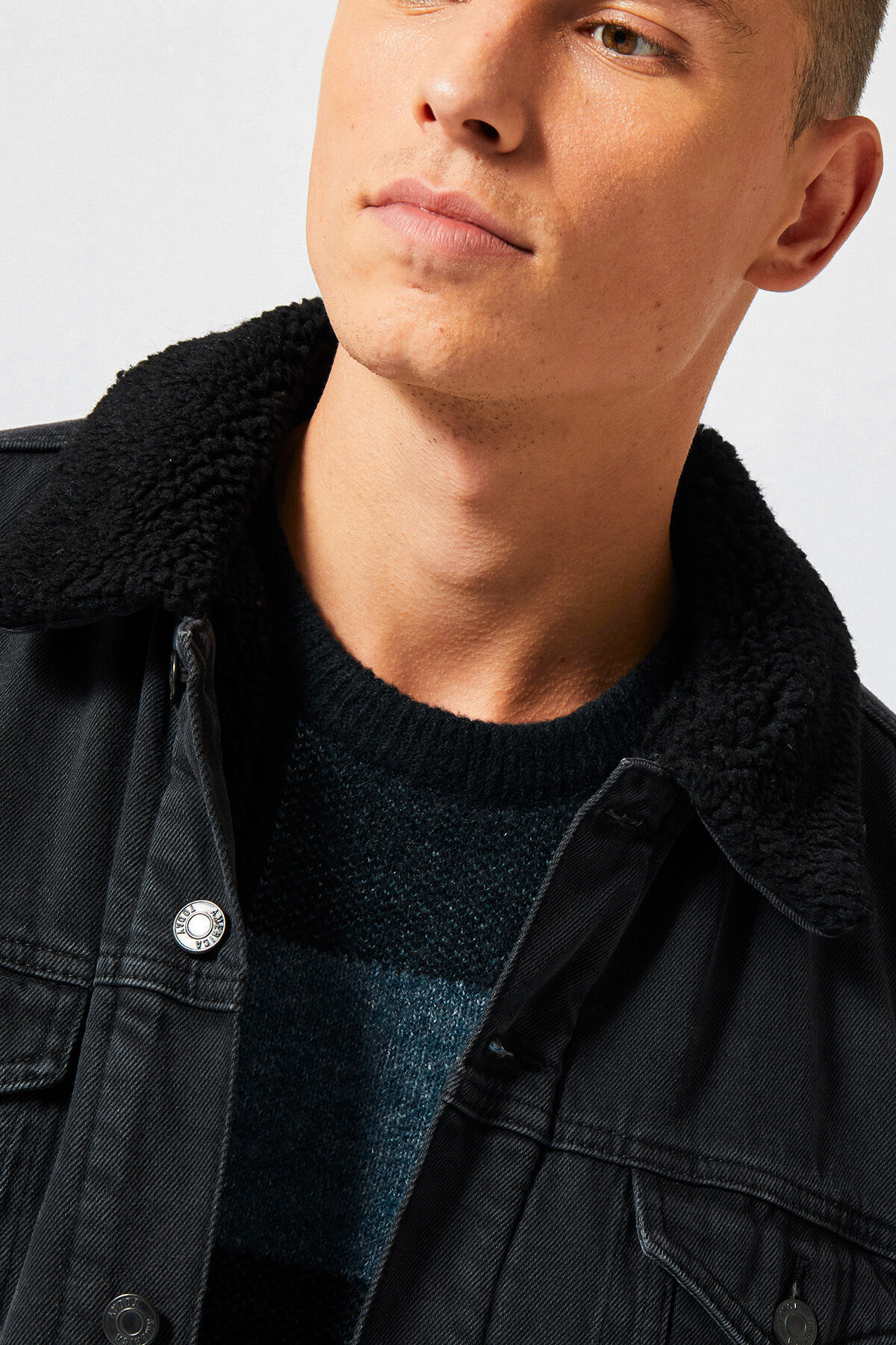 Trucker jacket Jesse image number 3