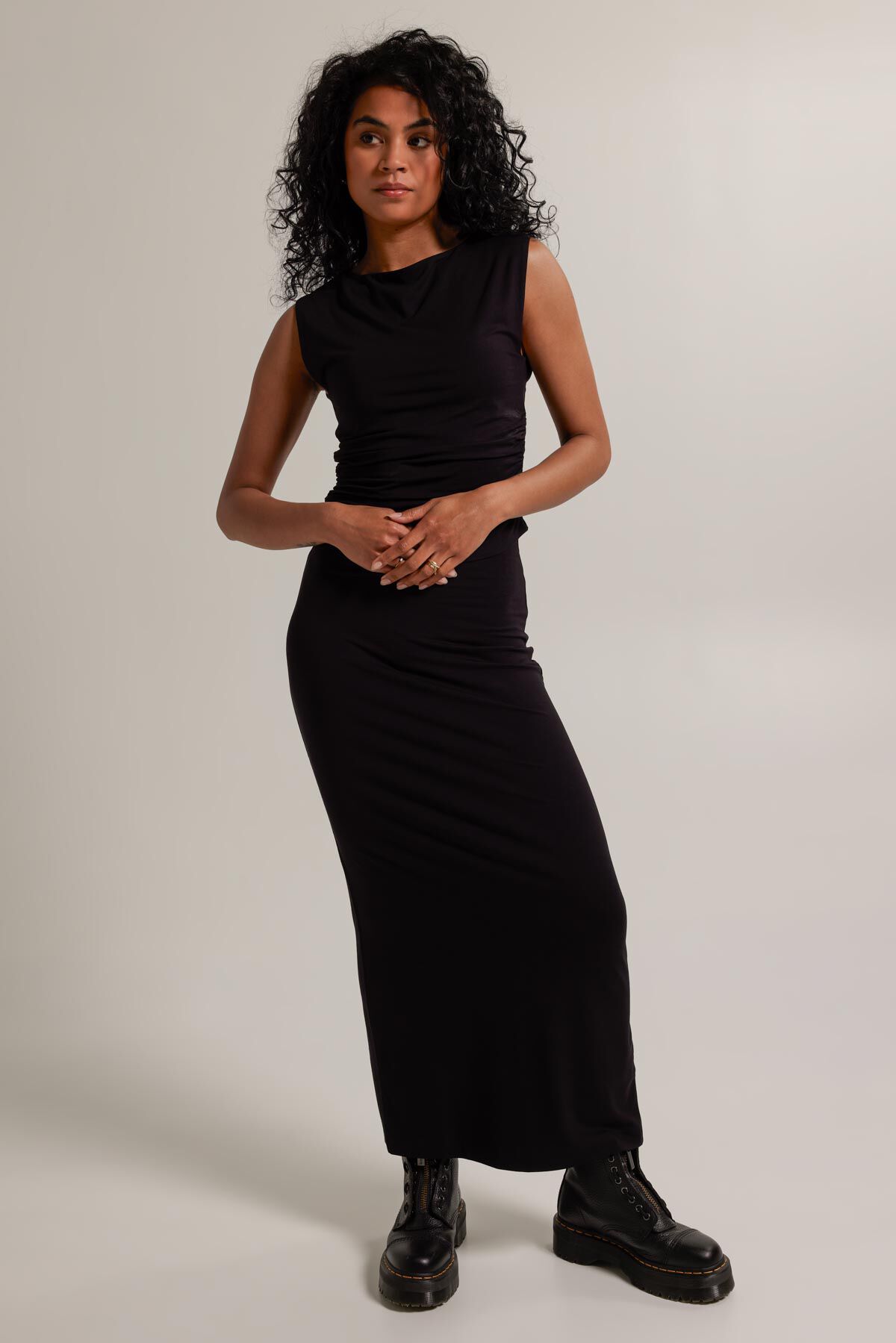 top Eleanor image number 3