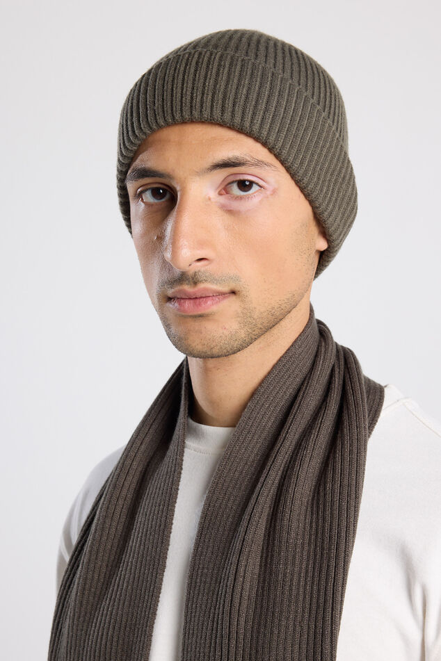 Oliver image number 0