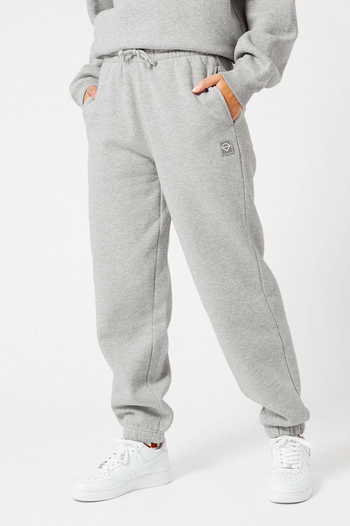 Crest image number 1