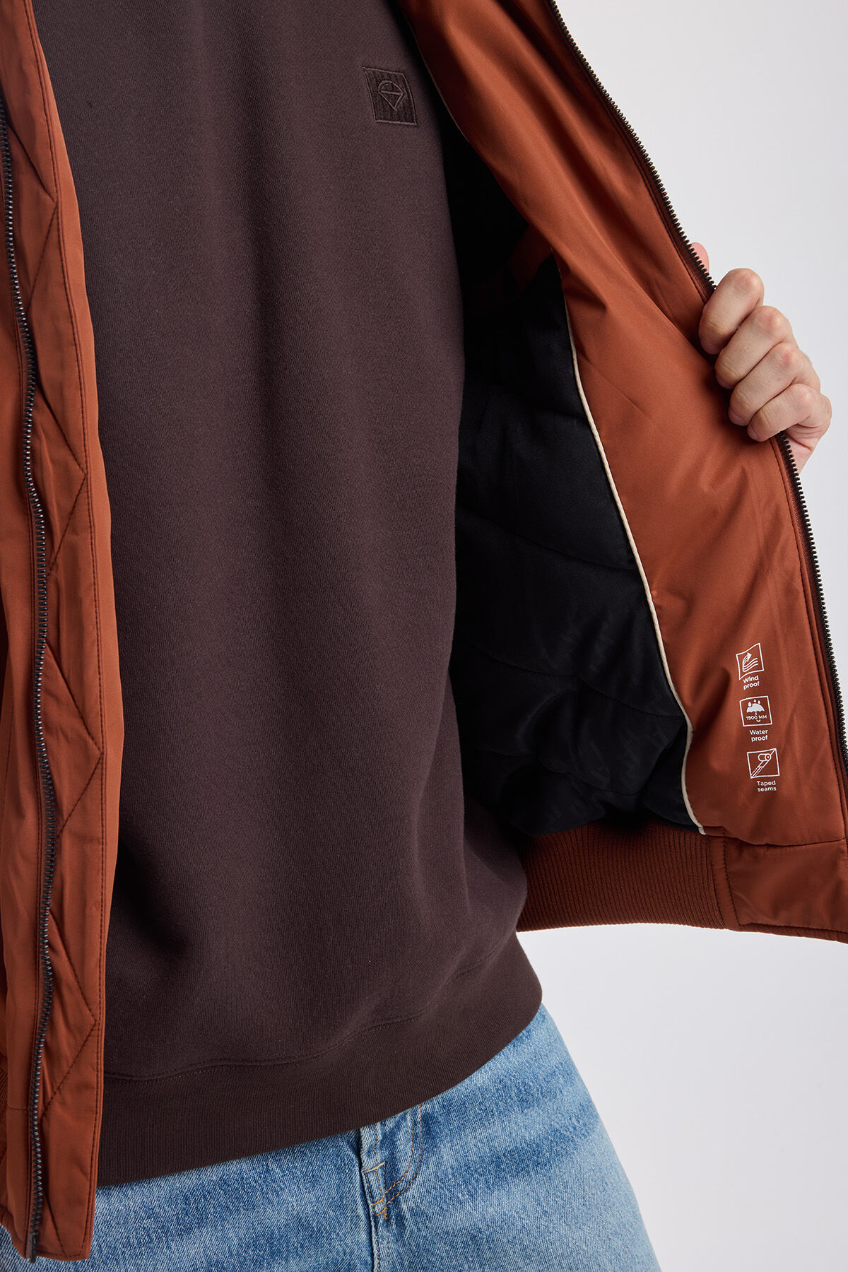 Hooded bomber jacket Justin image number 3