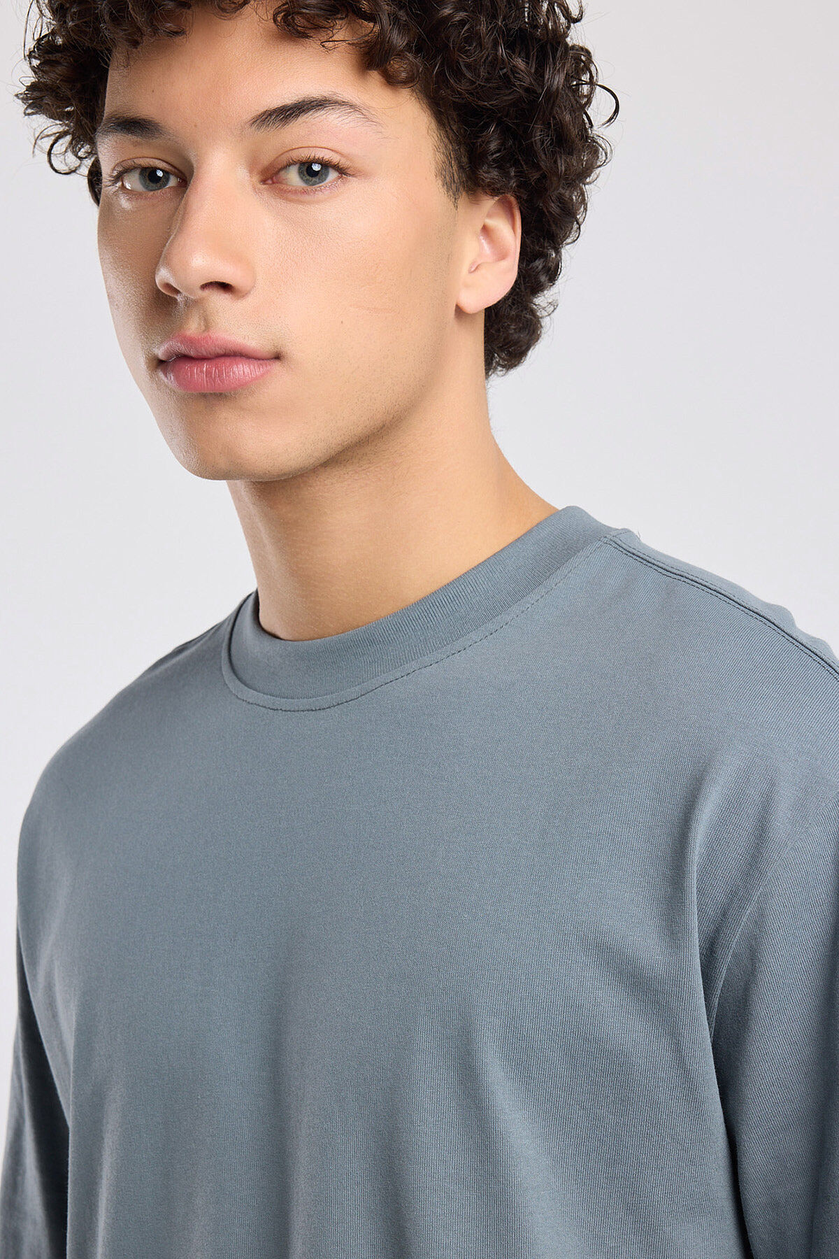 Elliot image number 3