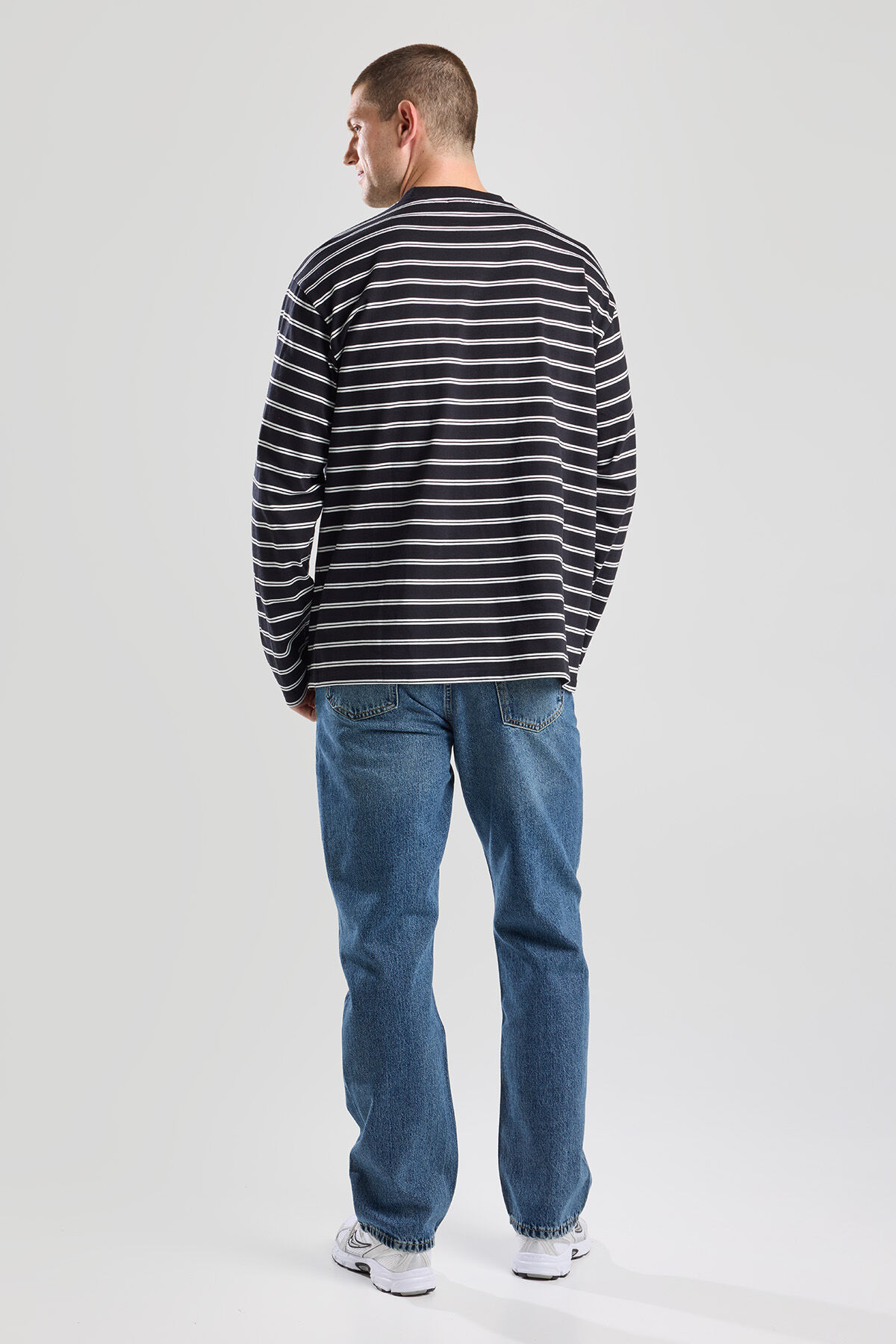 Dr. Denim Longsleeve Caiden image number 2