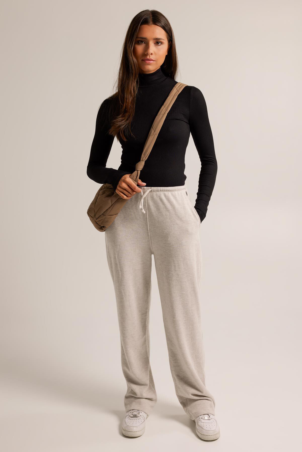 Women Jogging pants Cami Oatmeal America Today
