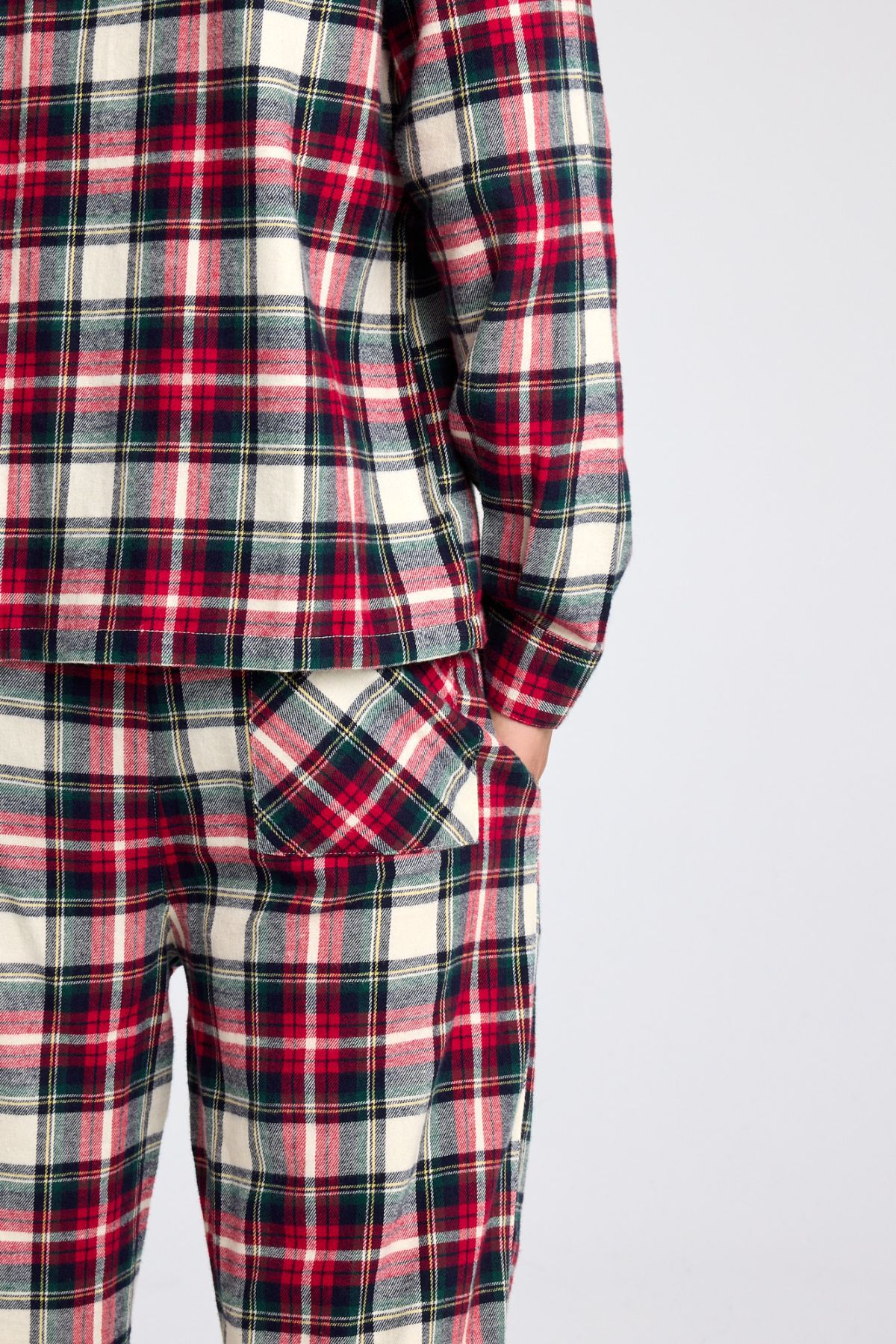 Max Jr pants image number 3
