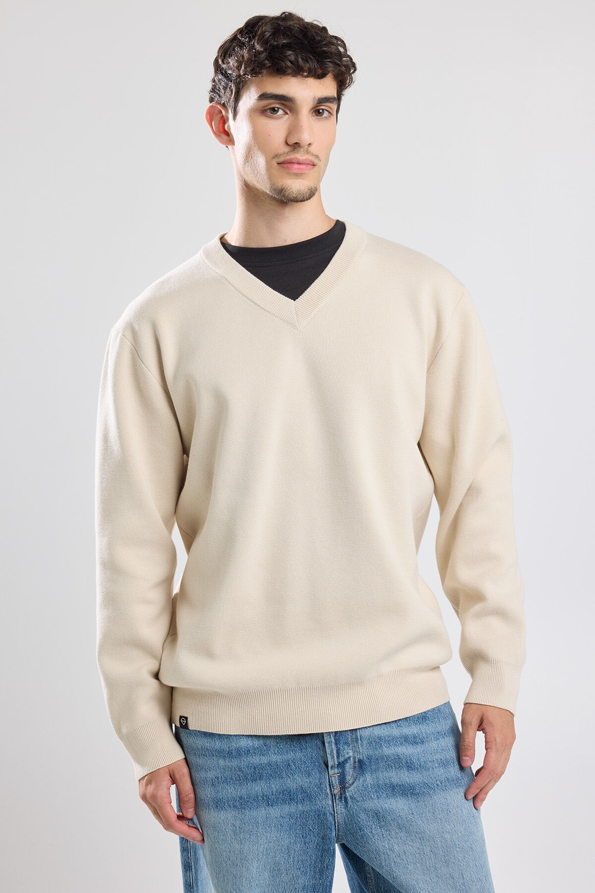 Jumper Kiran image number 1