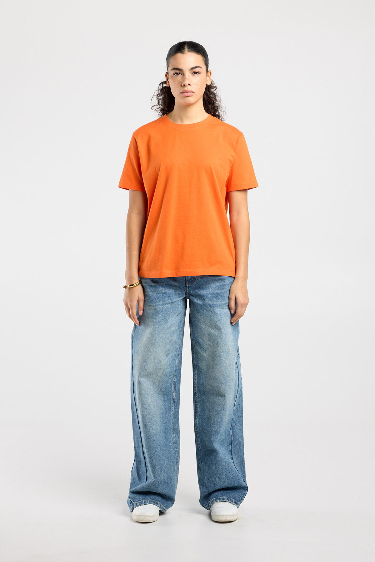 Esther image number 1