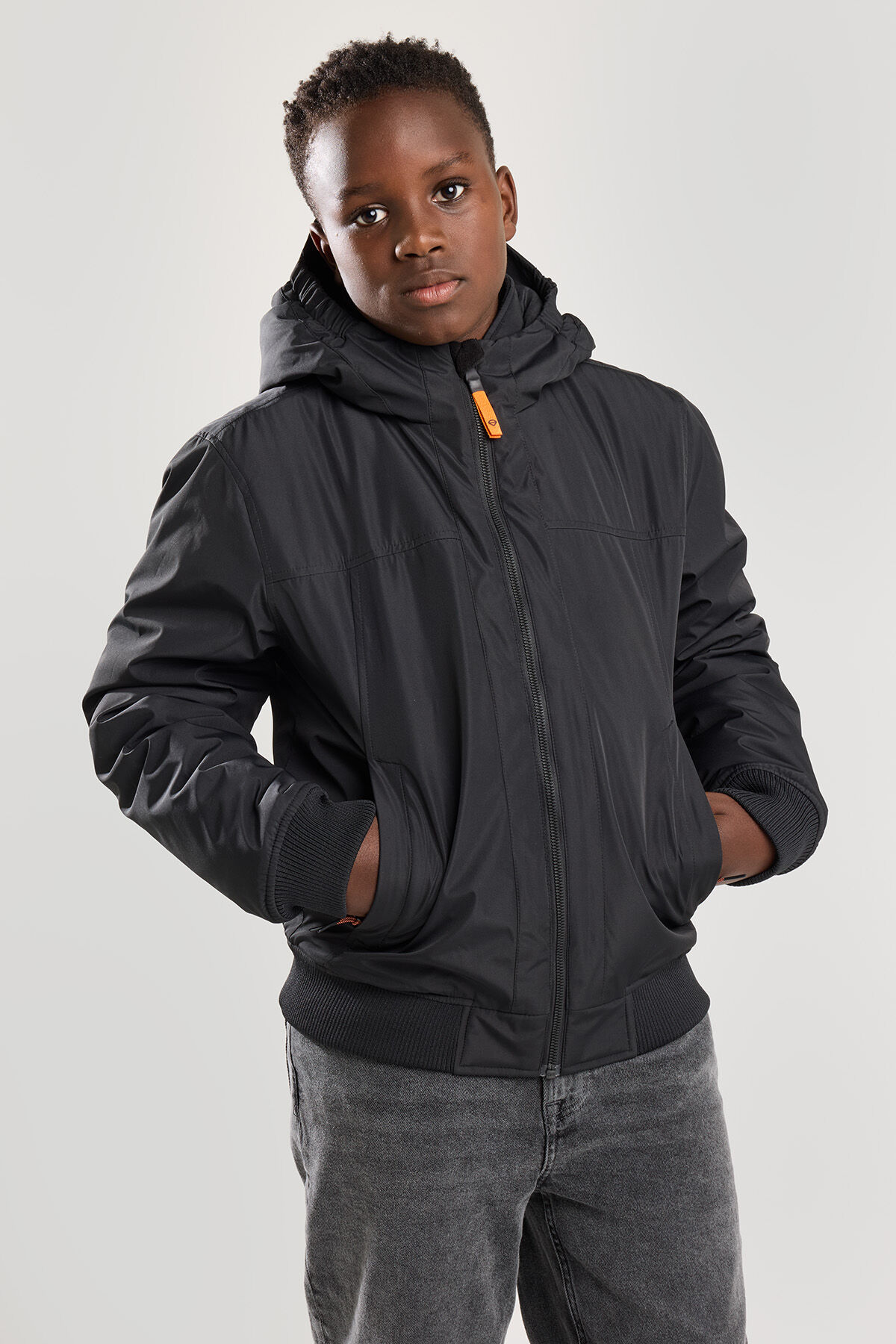 Hooded bomber Justin Jr image number 1