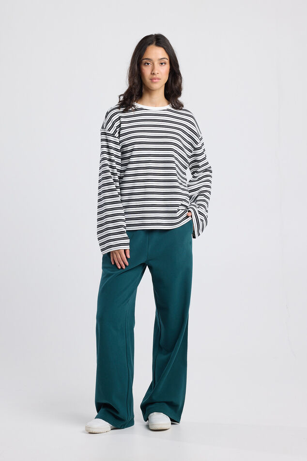 Lilly image number 1