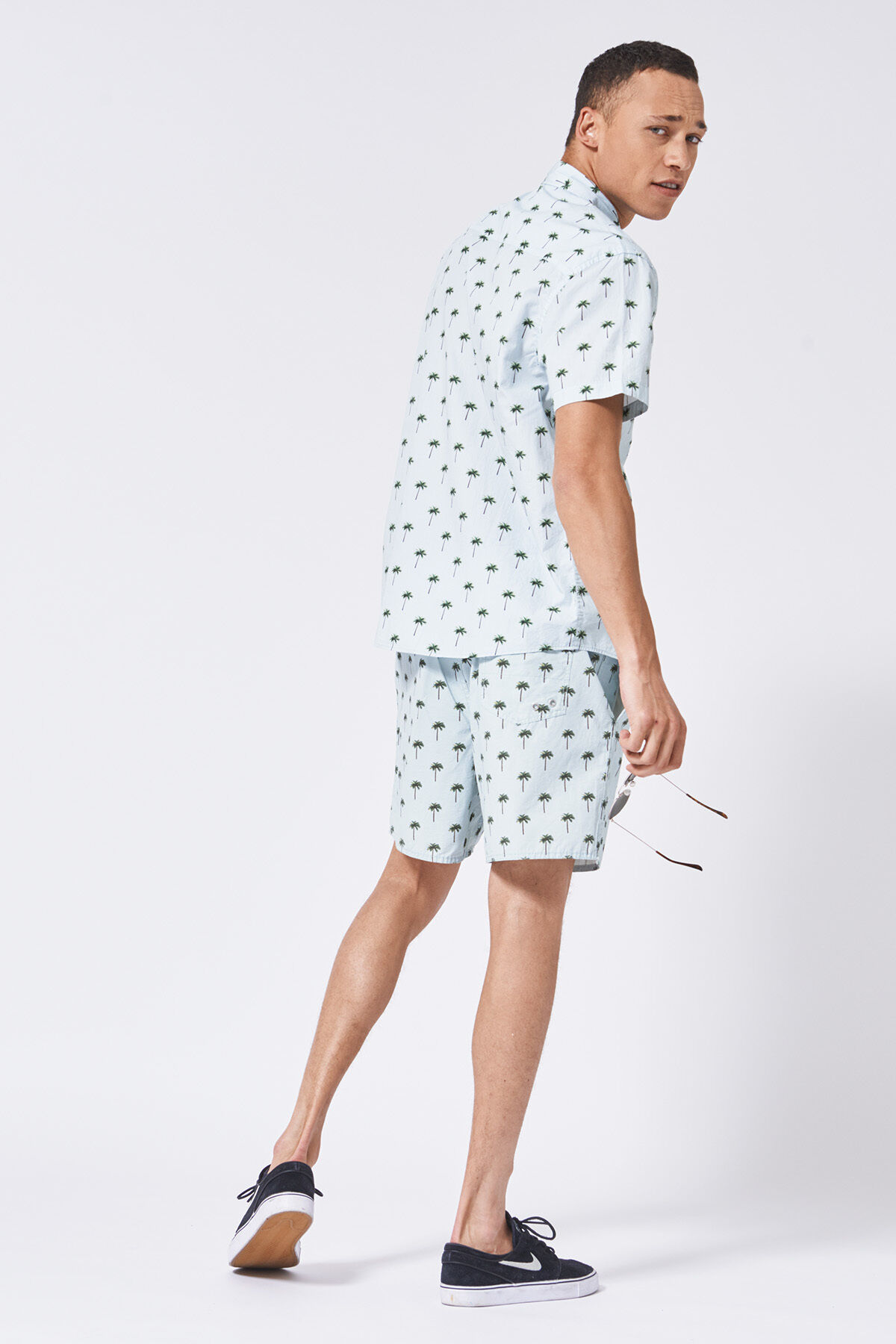 Hemd Isak image number 2