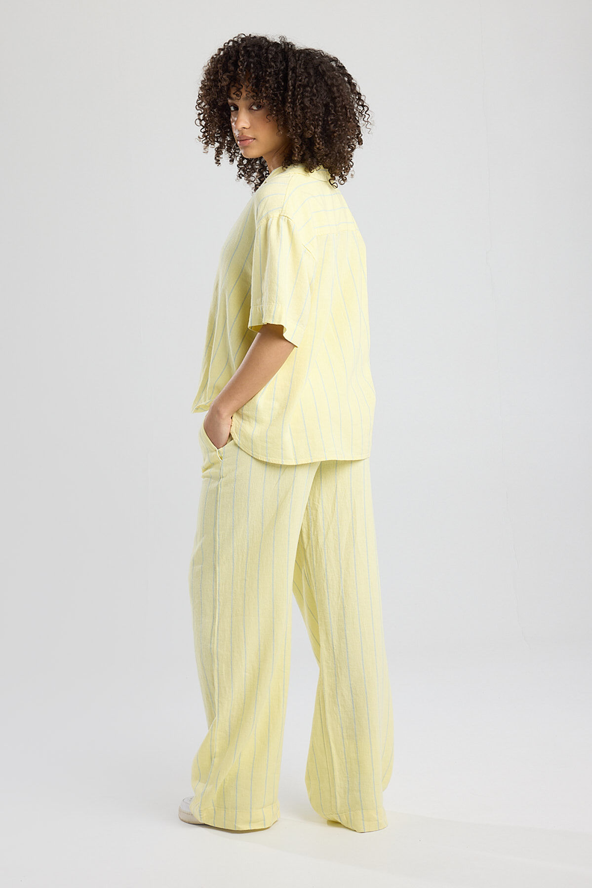 Pants Pacey image number 2