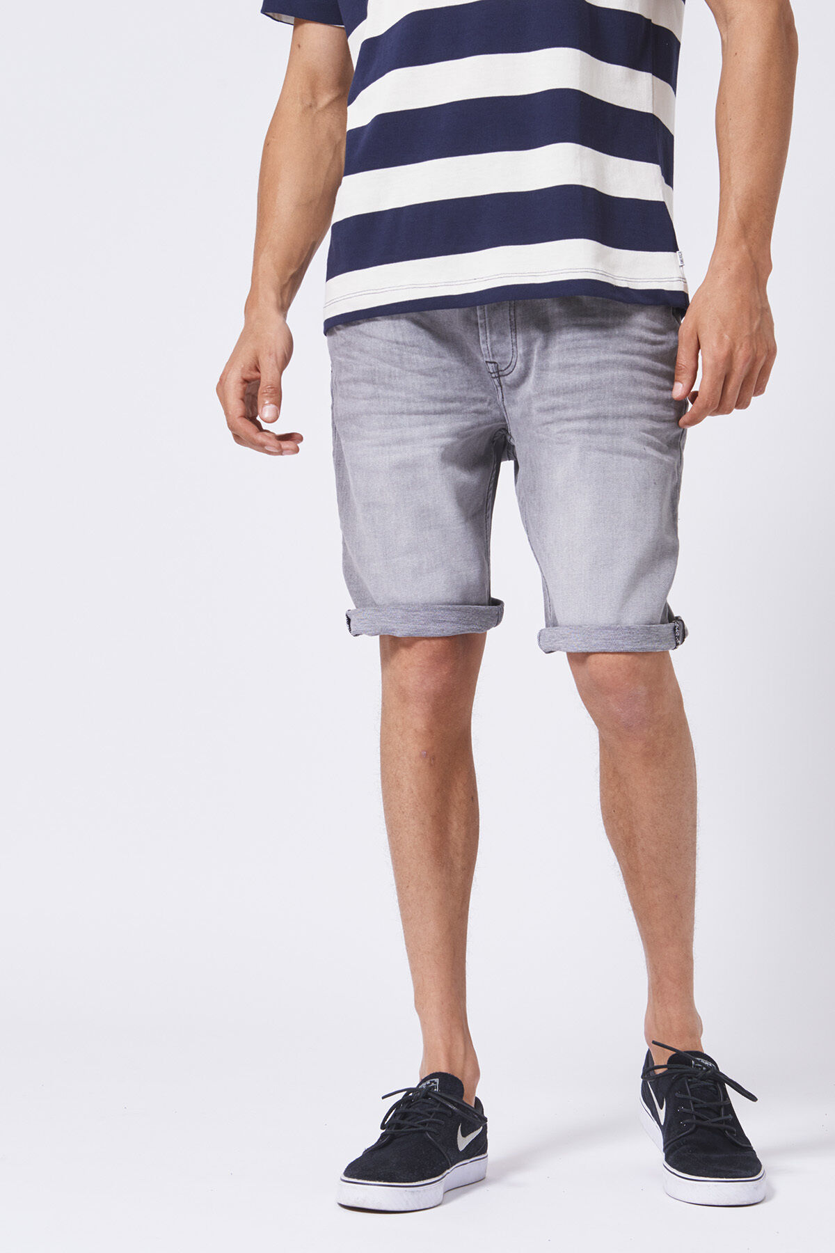 Jogdenim short Robert jog image number 1