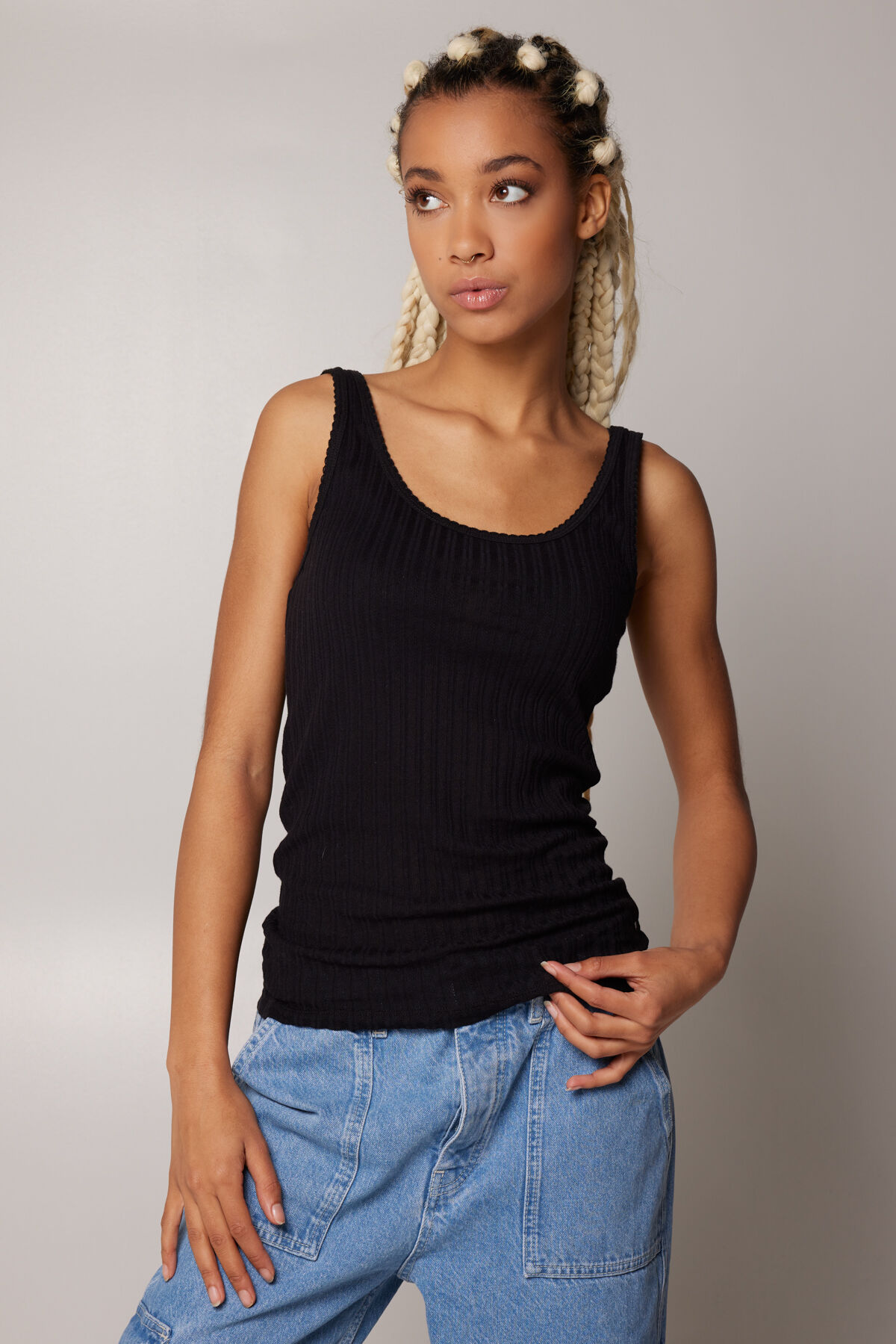 Singlet Gaby image number 1