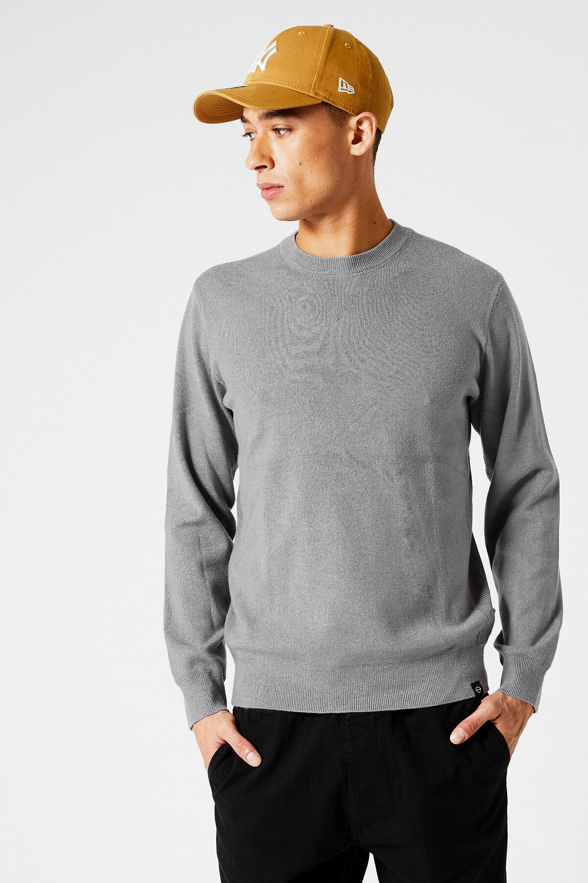 Pull Kyle image number 1