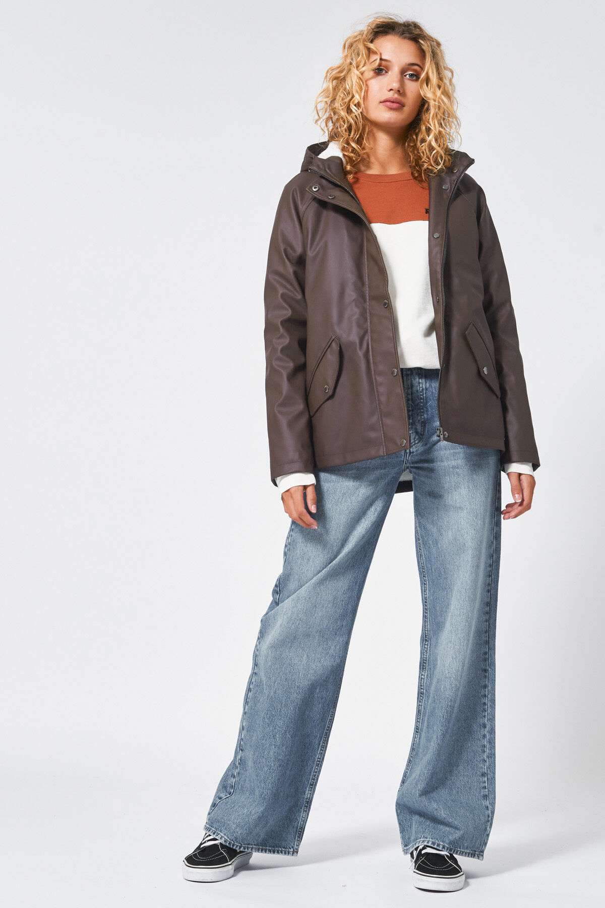 Imperm&eacute;able Janet S Teddy image number 1