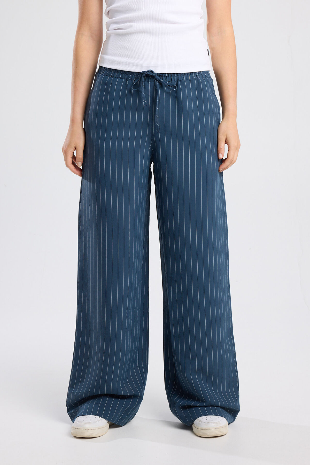 Poppy image number 0