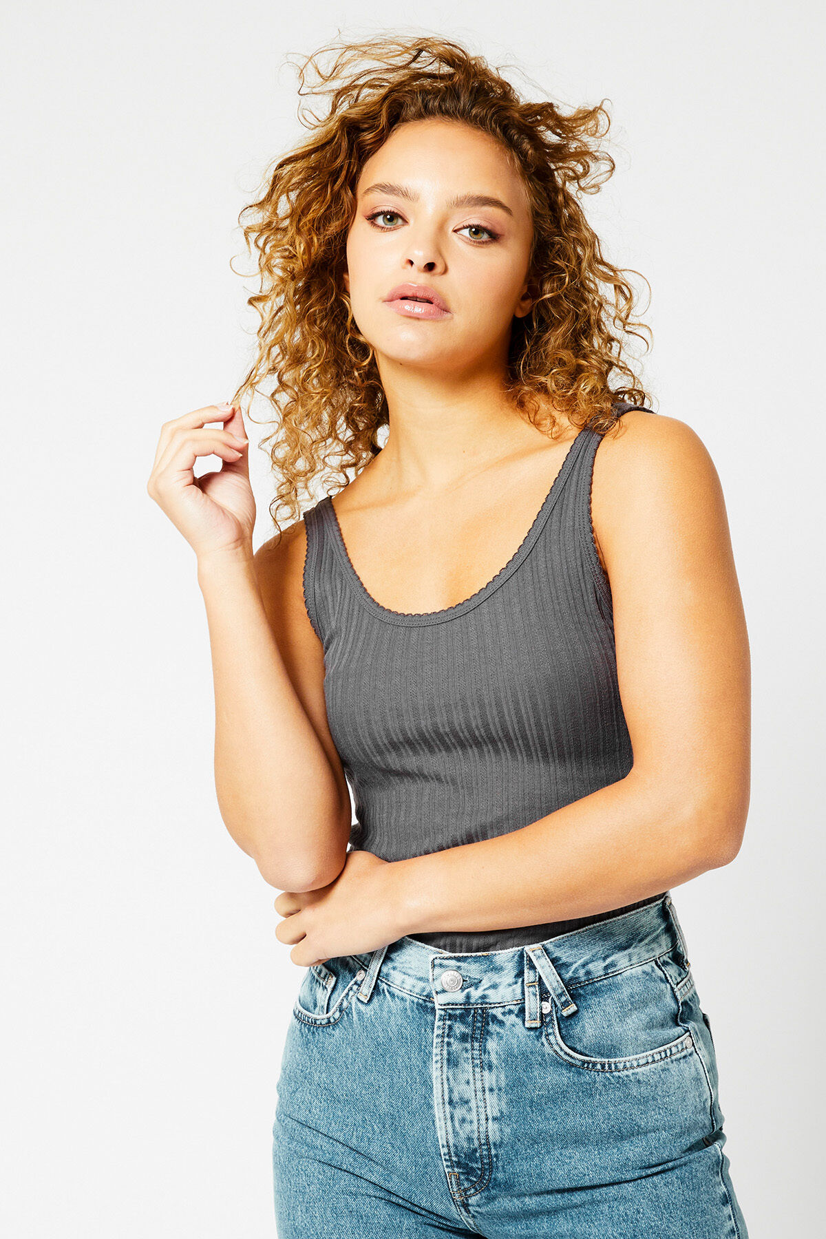 Singlet Gaby image number 1