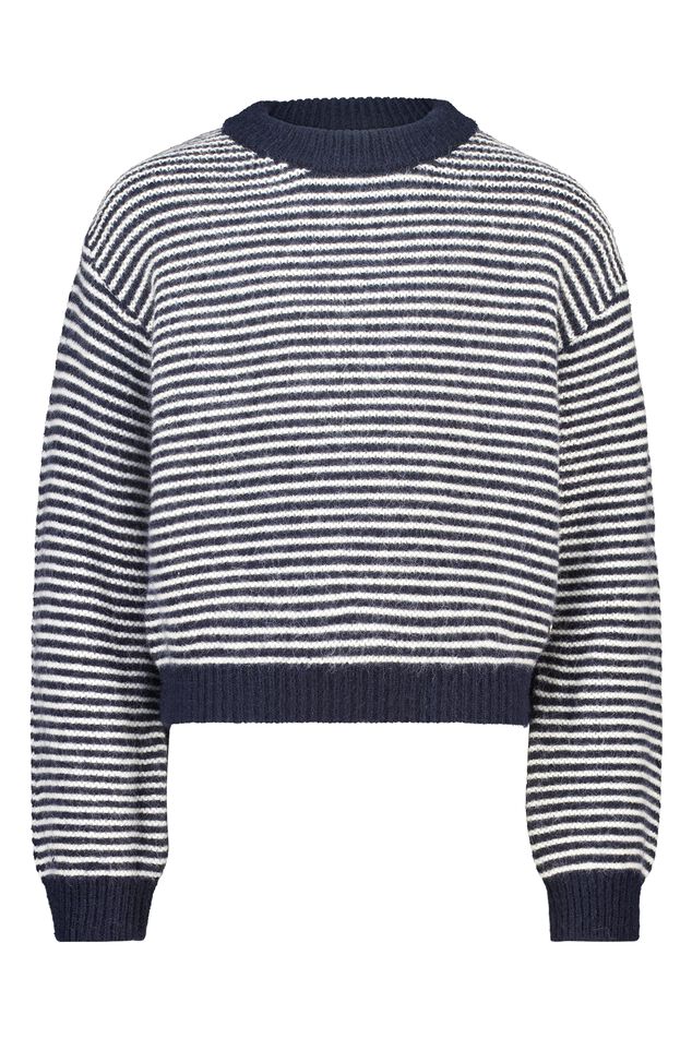 Kelly jr image number 4