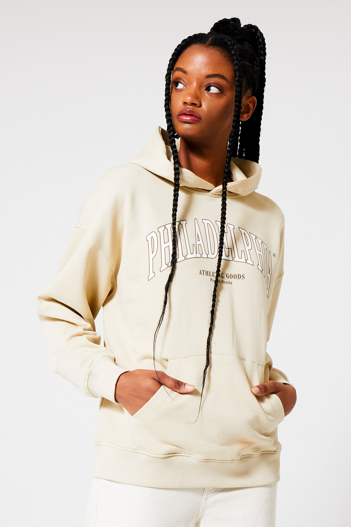 Hoodie Saga image number 0