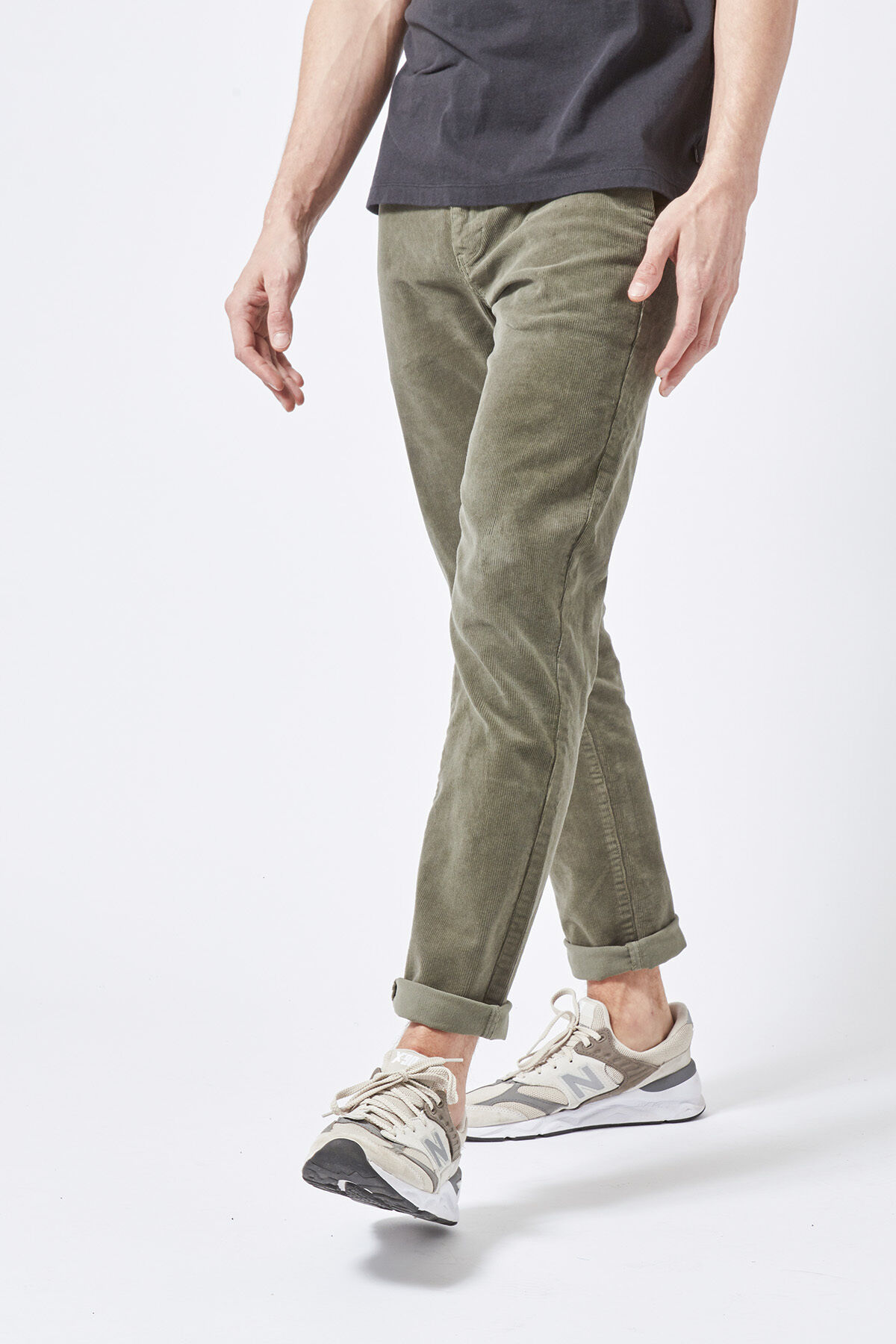 Trousers Pagan image number 1