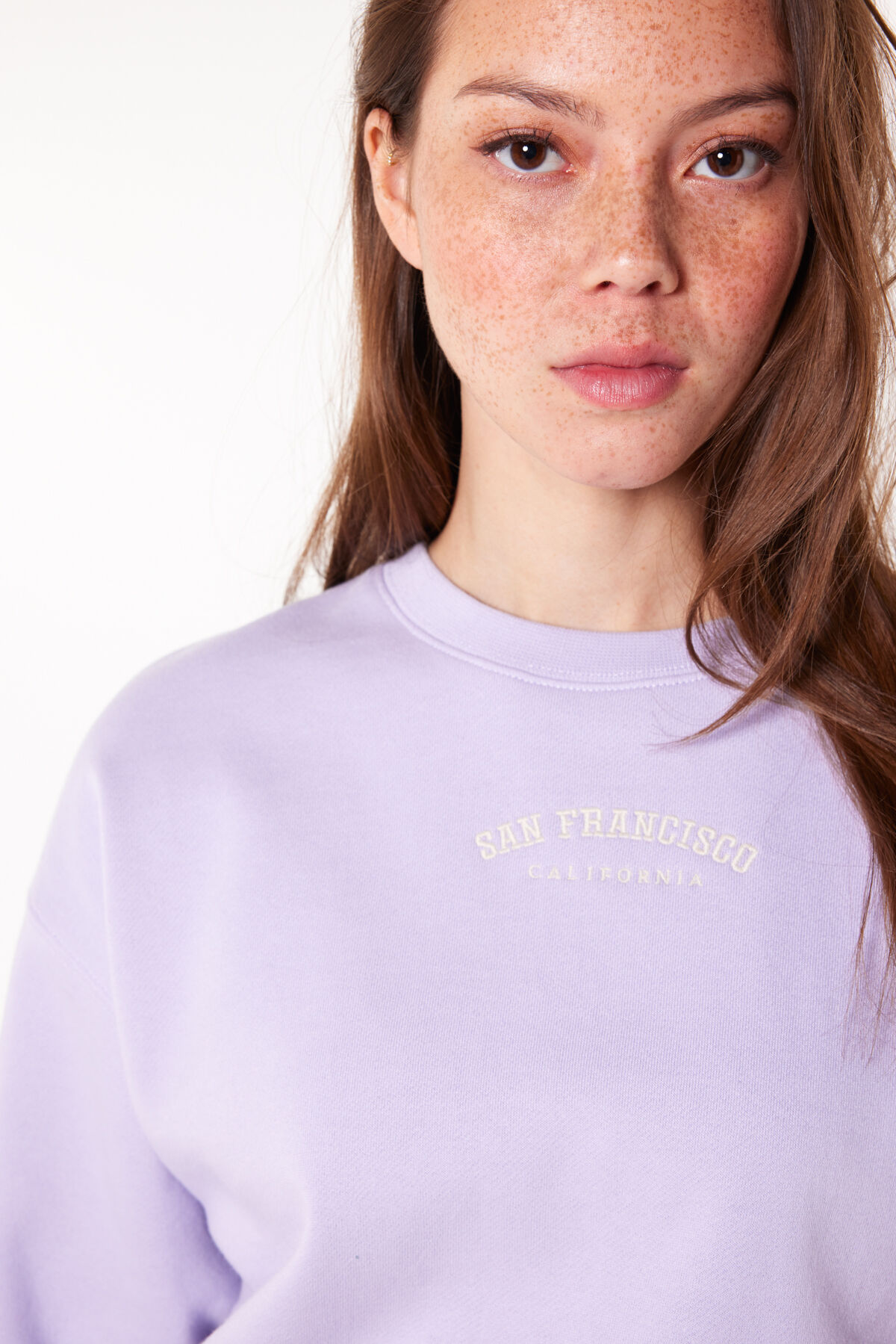 Sweater Summer image number 3