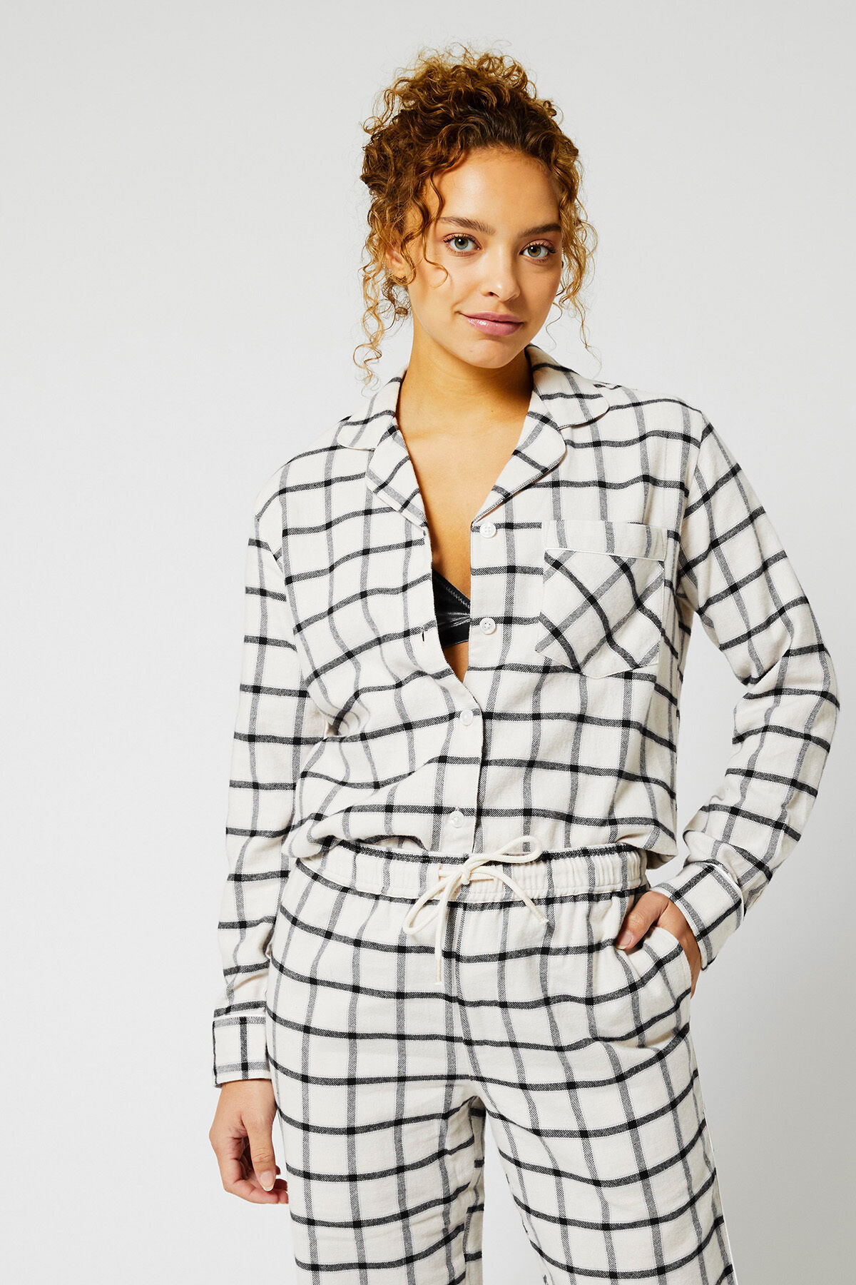Women Pajama shirt flannel Cream black America Today