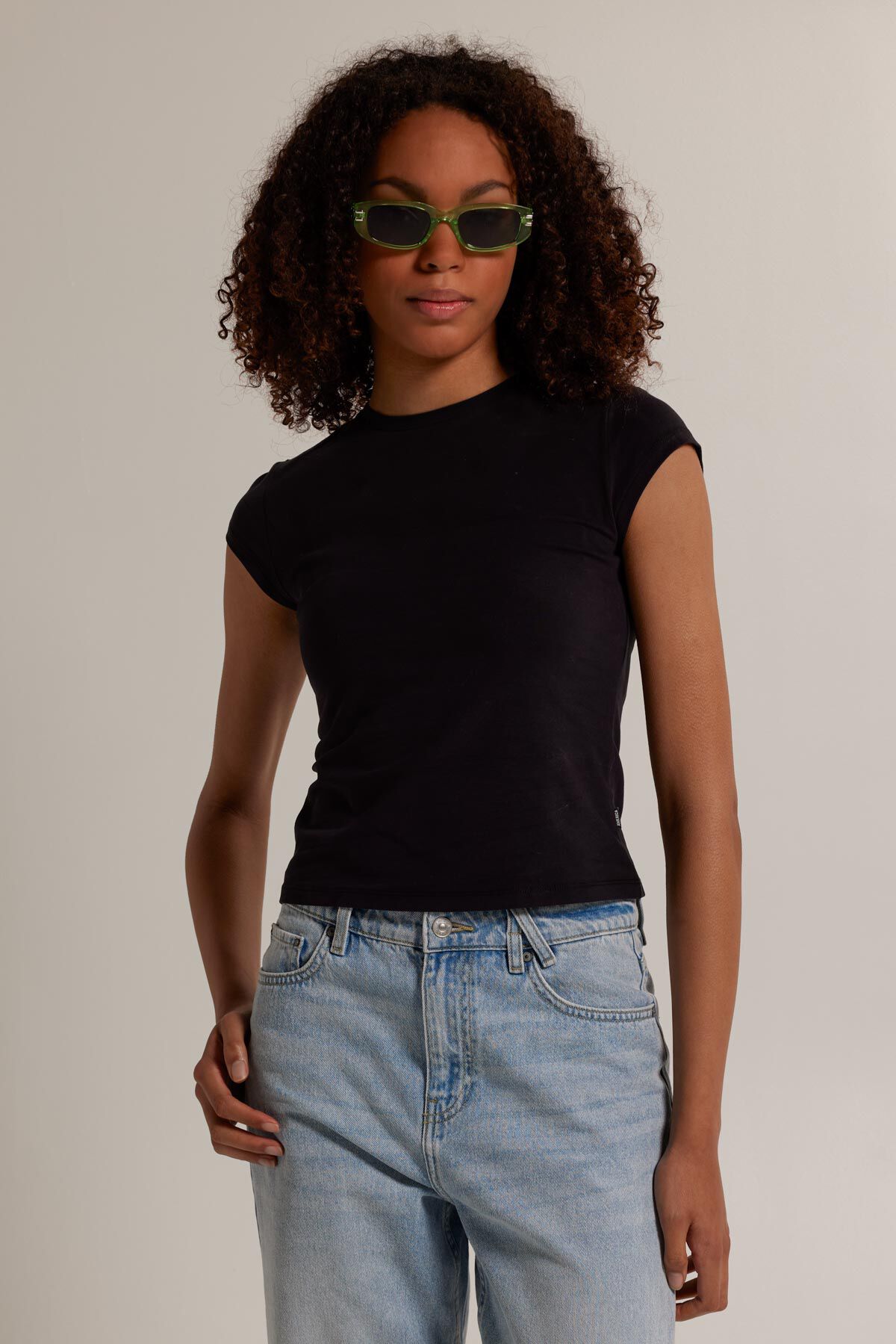 Dames T shirt Gladys Black America Today