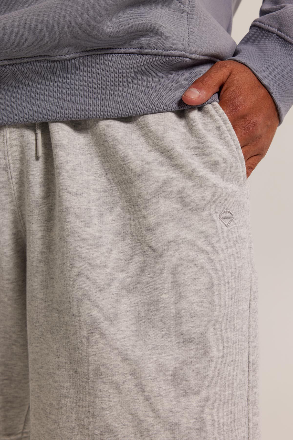 Sweat short Sevan image number 3