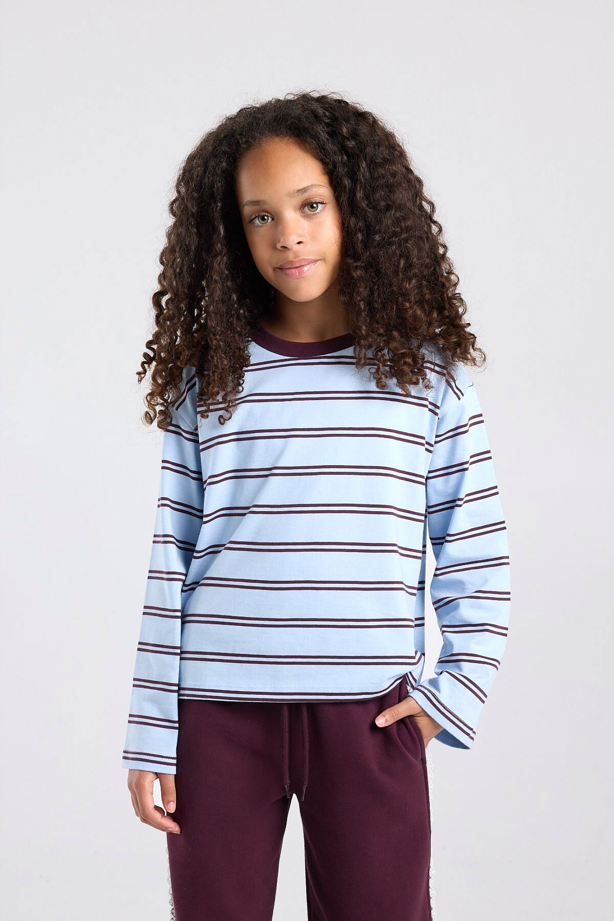 Lexi Jr image number 0