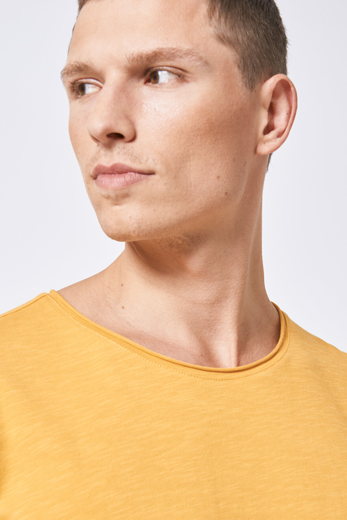 T-shirt Took image number 3