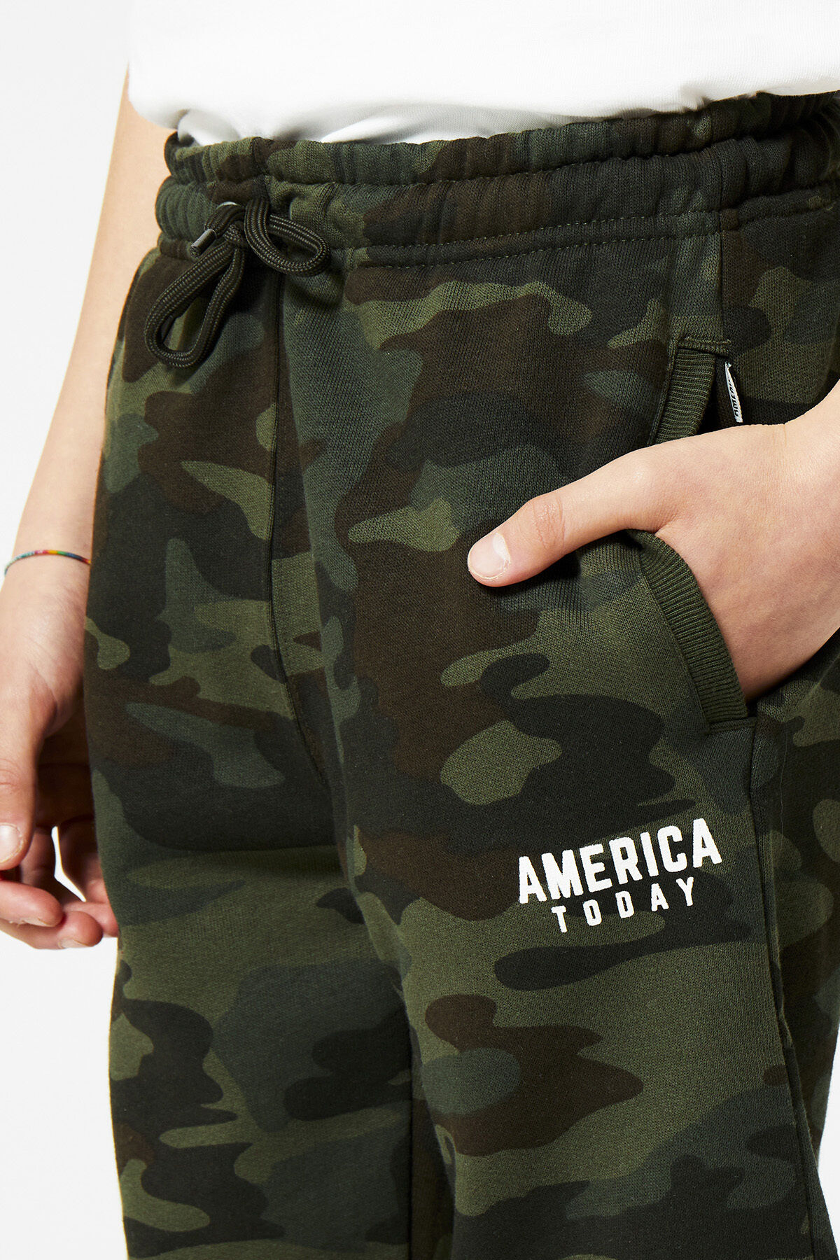 Sweat short Nat camo Jr image number 3