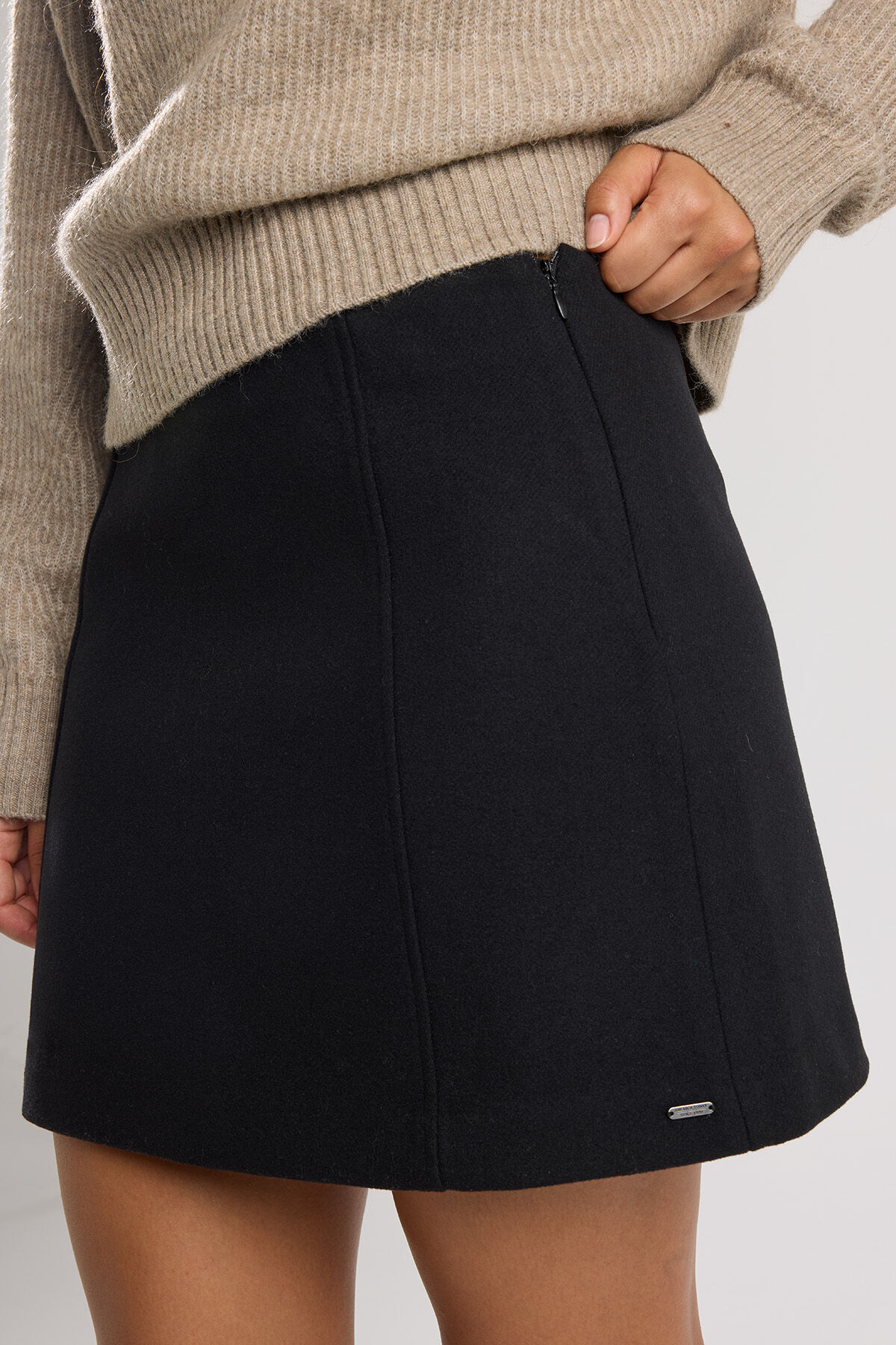 Rock Rowan image number 3