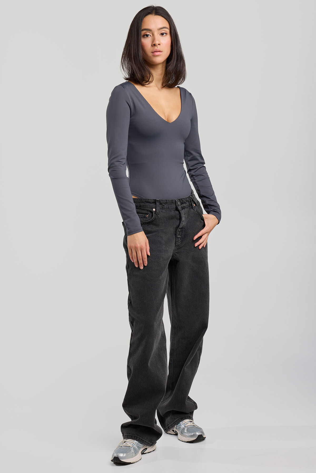 Body Lenie image number 1